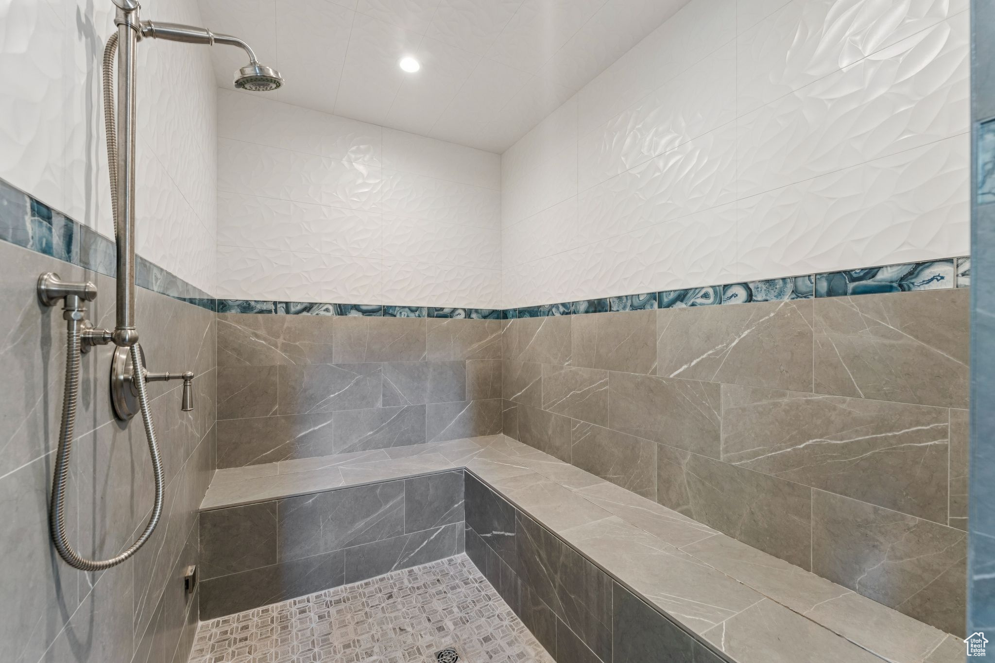 6336 E EVENING STAR DR