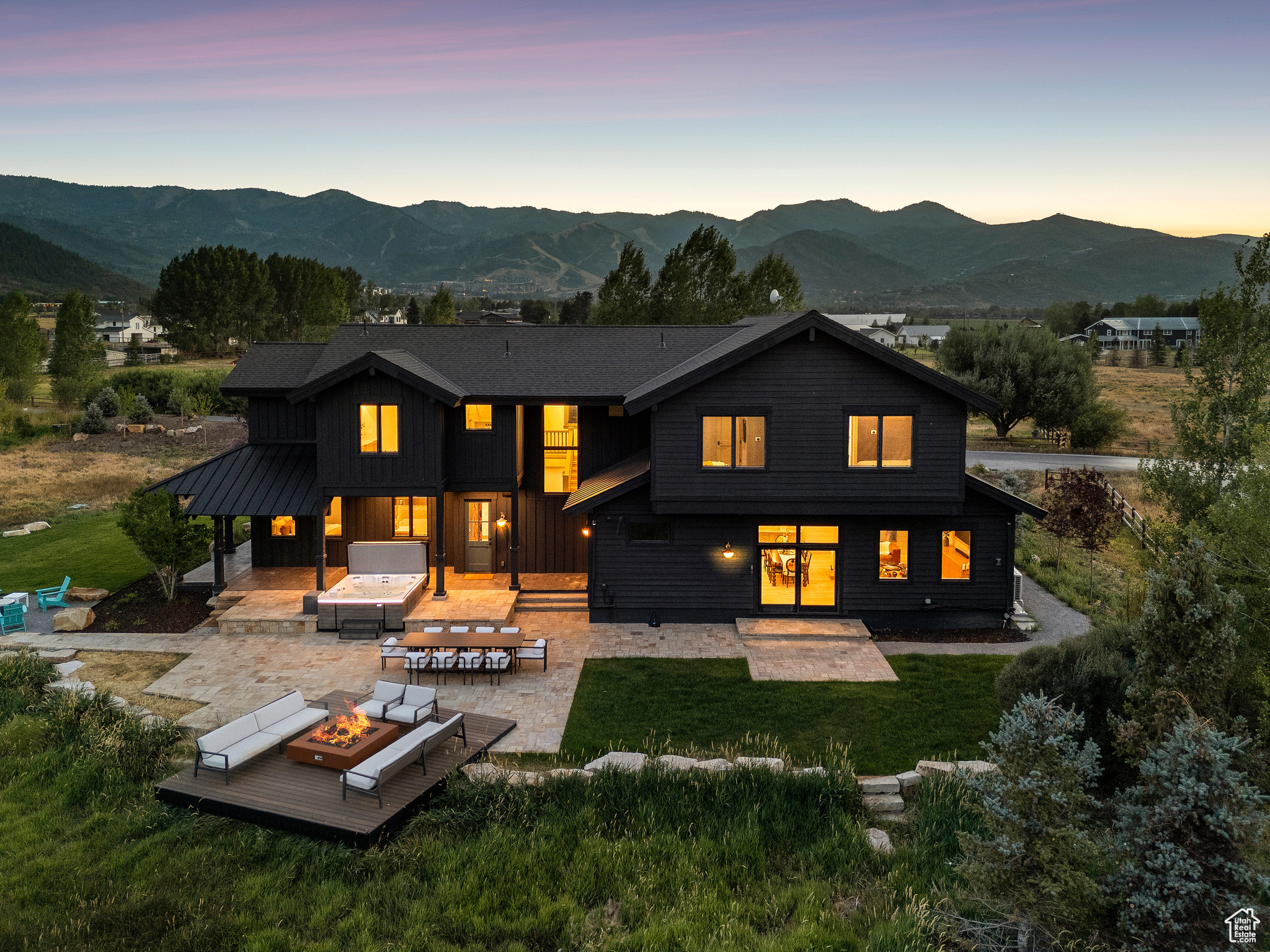 4746 OLD MEADOW LN