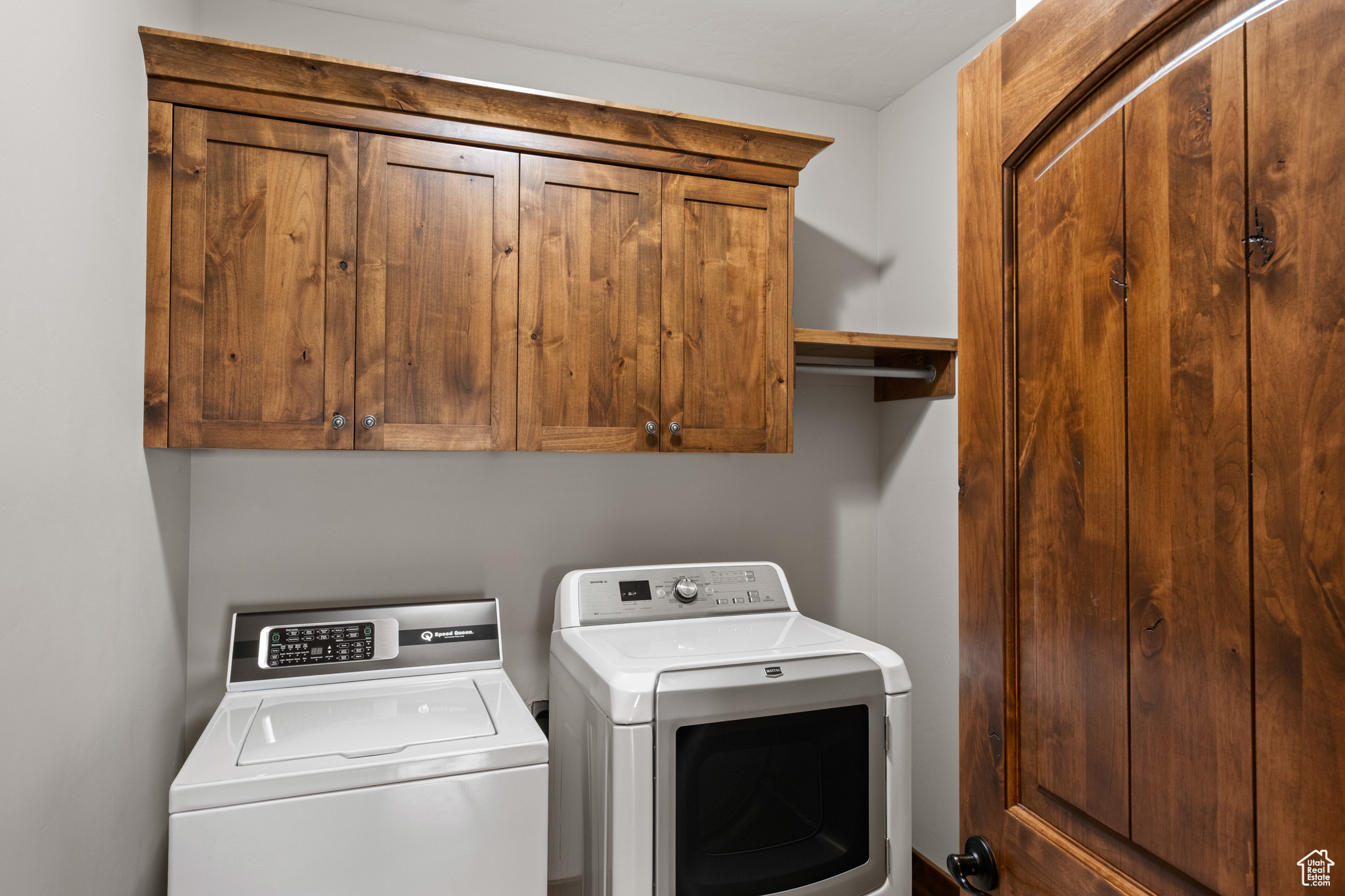 1738 E VIEWSIDE CIR