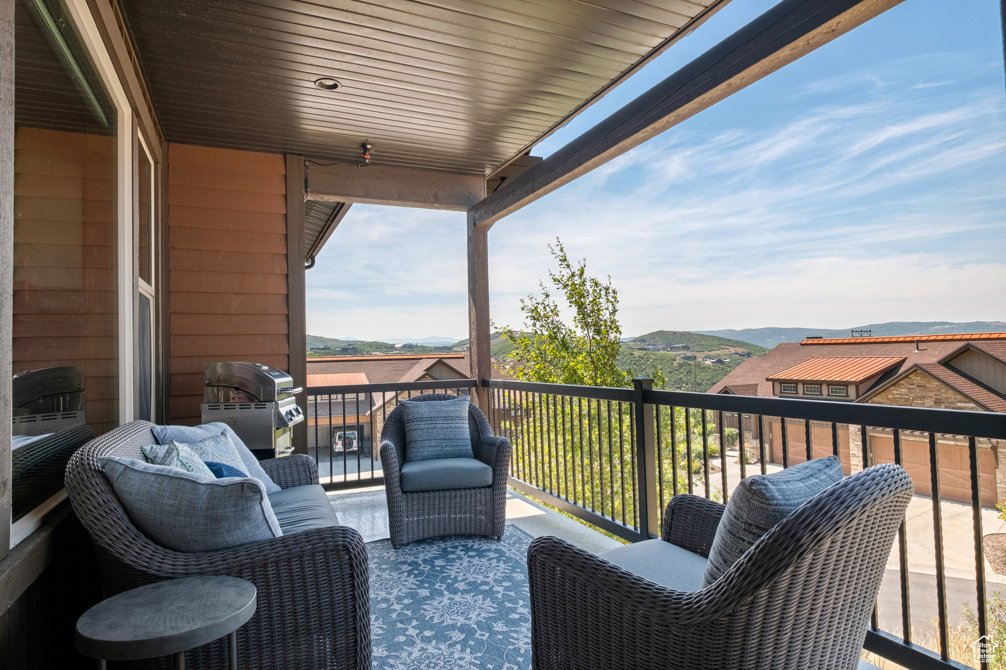 1738 E VIEWSIDE CIR