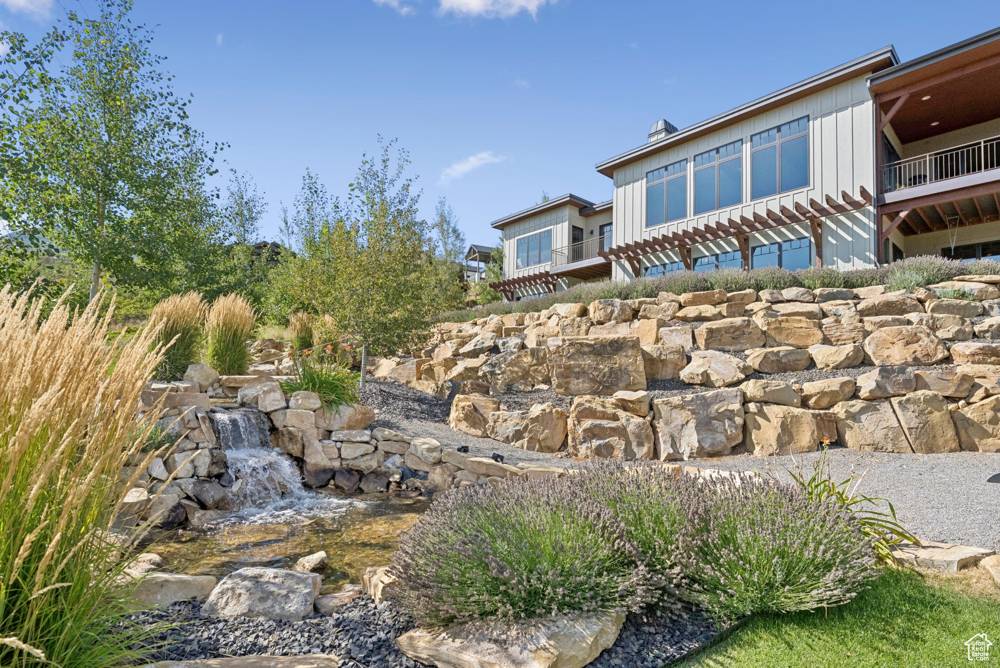 2681 RIVER MEADOWS DR