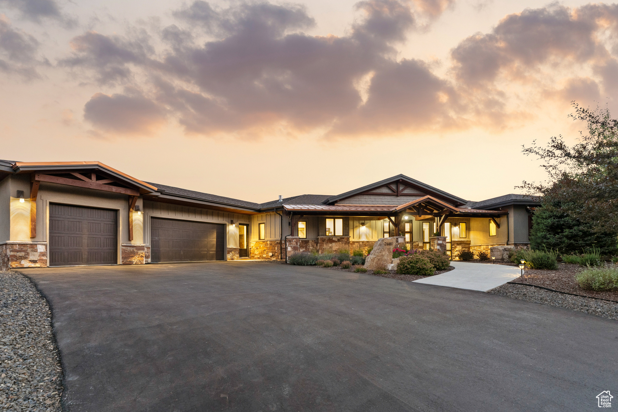 2681 RIVER MEADOWS DR