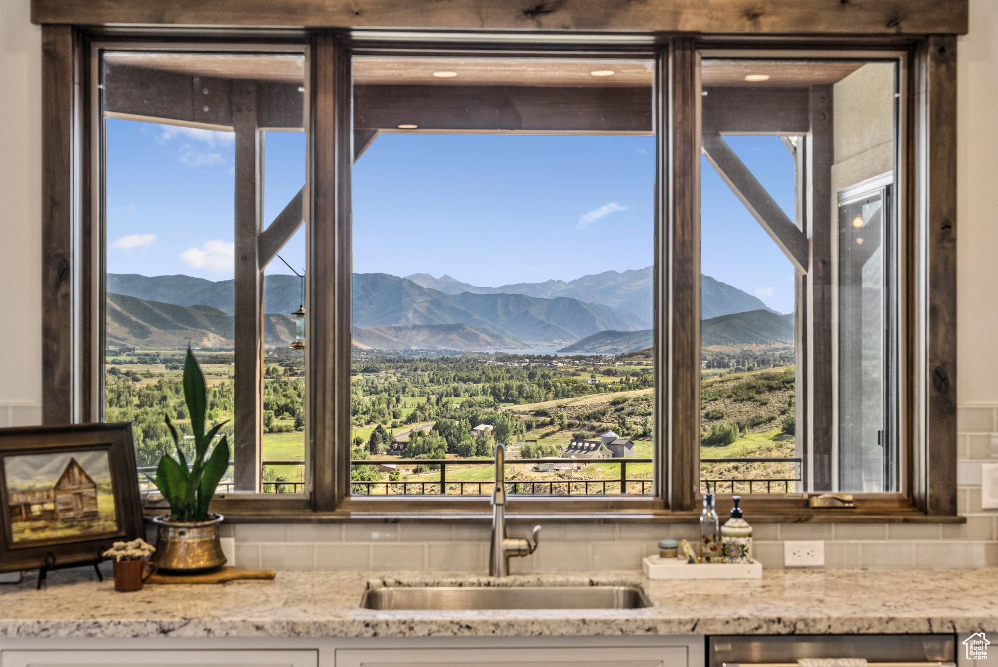 2681 RIVER MEADOWS DR