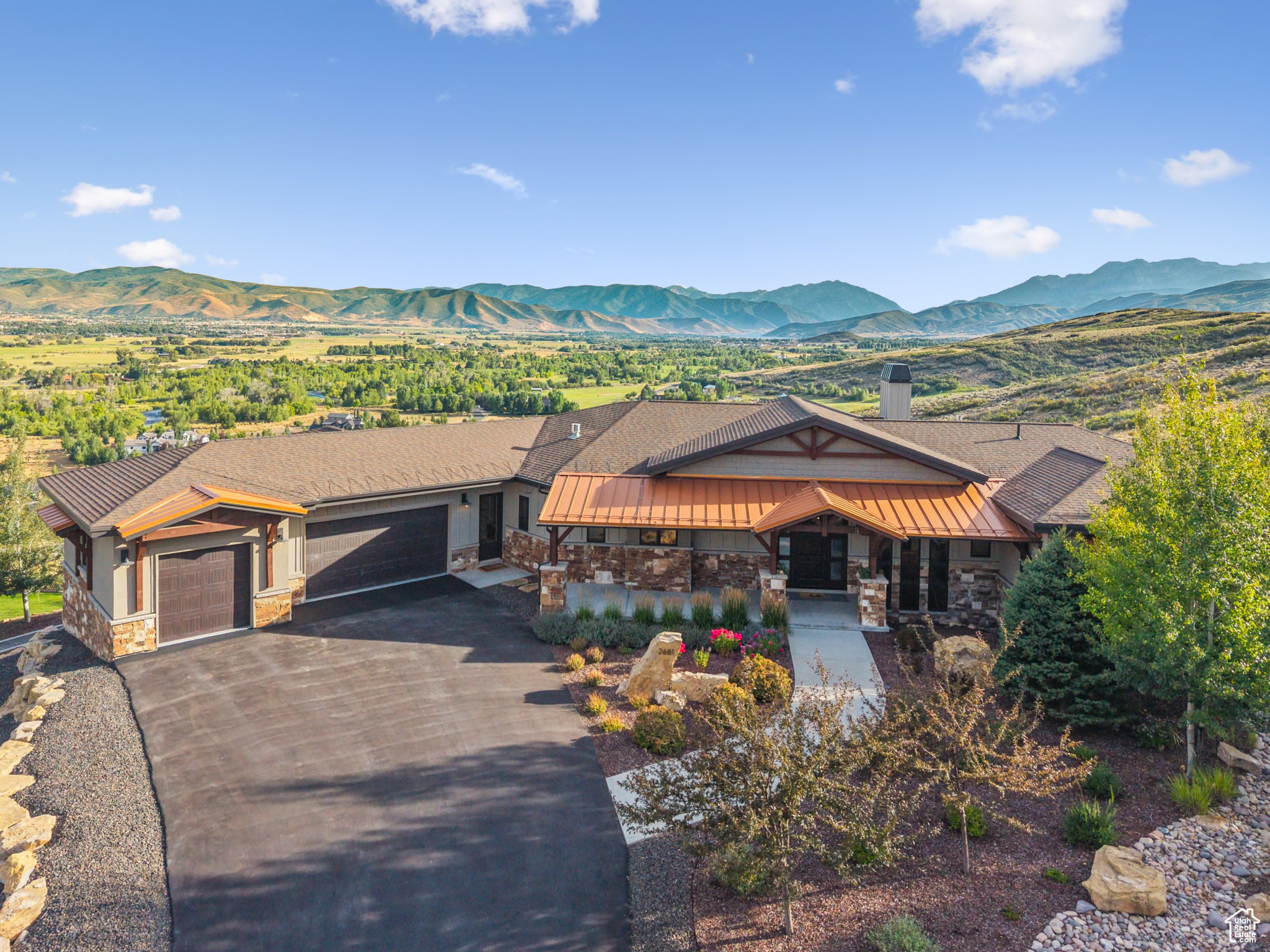 2681 RIVER MEADOWS DR