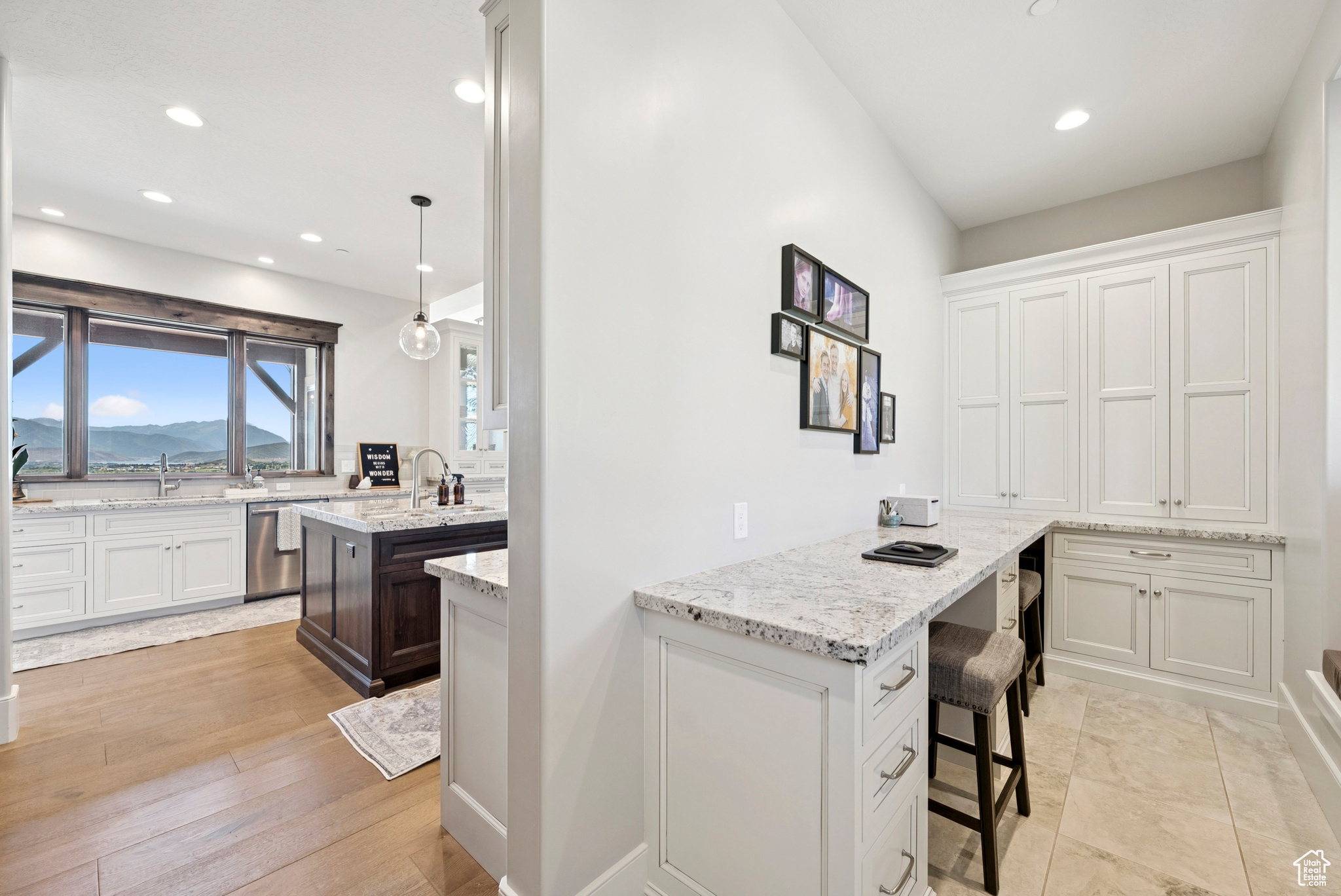 2681 RIVER MEADOWS DR