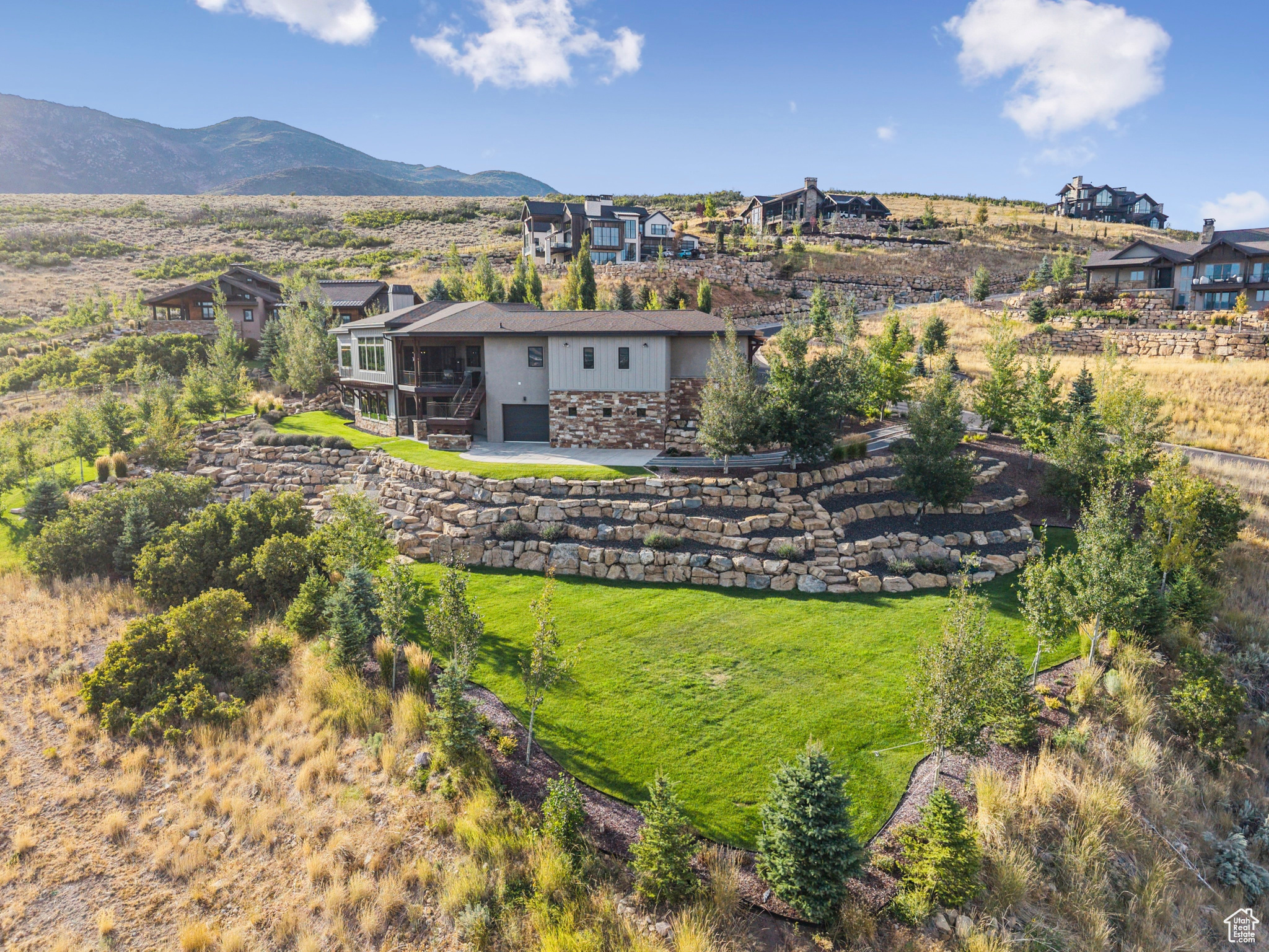 2681 RIVER MEADOWS DR