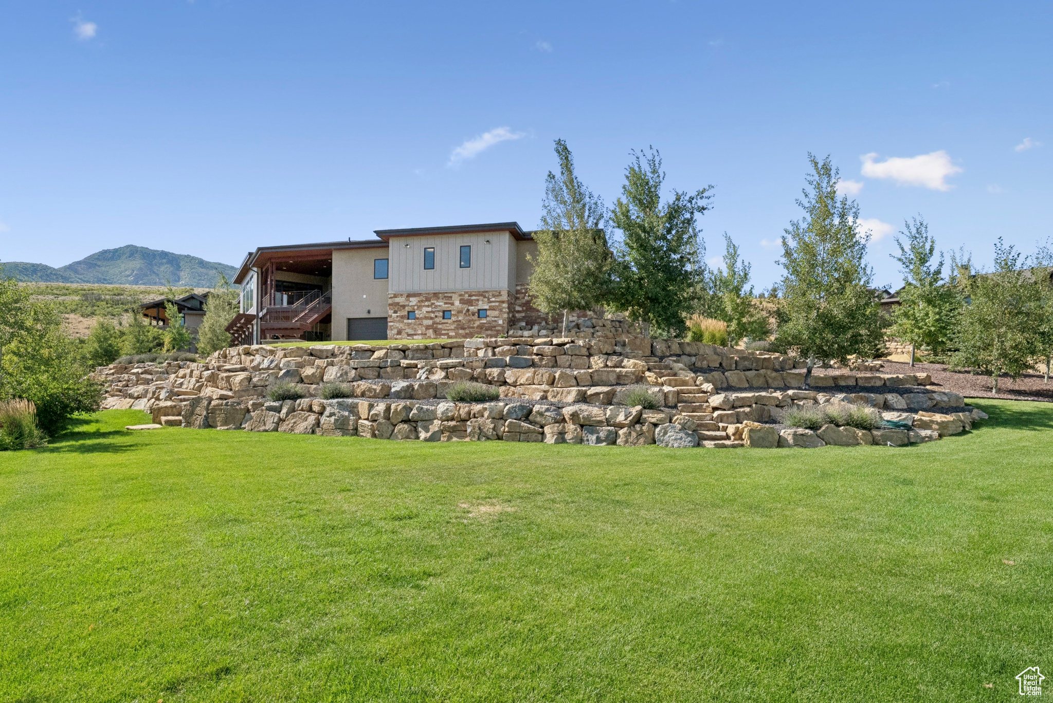 2681 RIVER MEADOWS DR