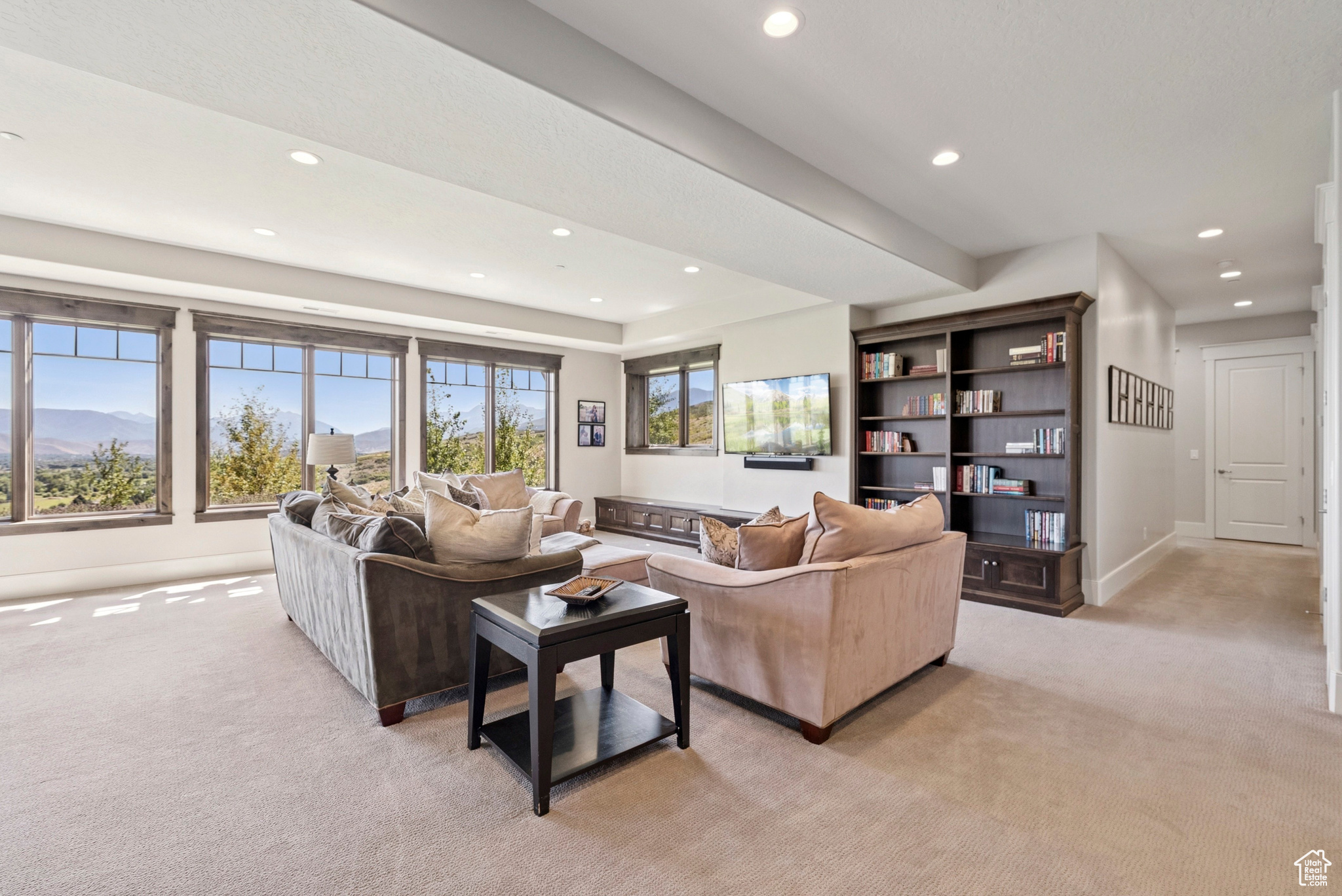 2681 RIVER MEADOWS DR