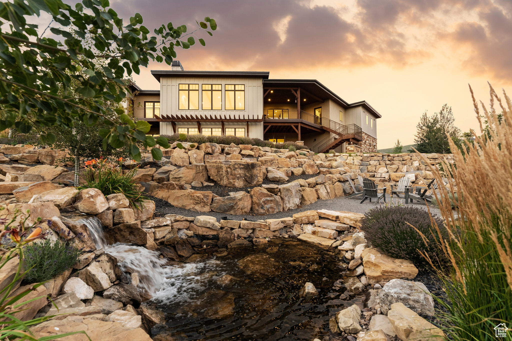 2681 RIVER MEADOWS DR