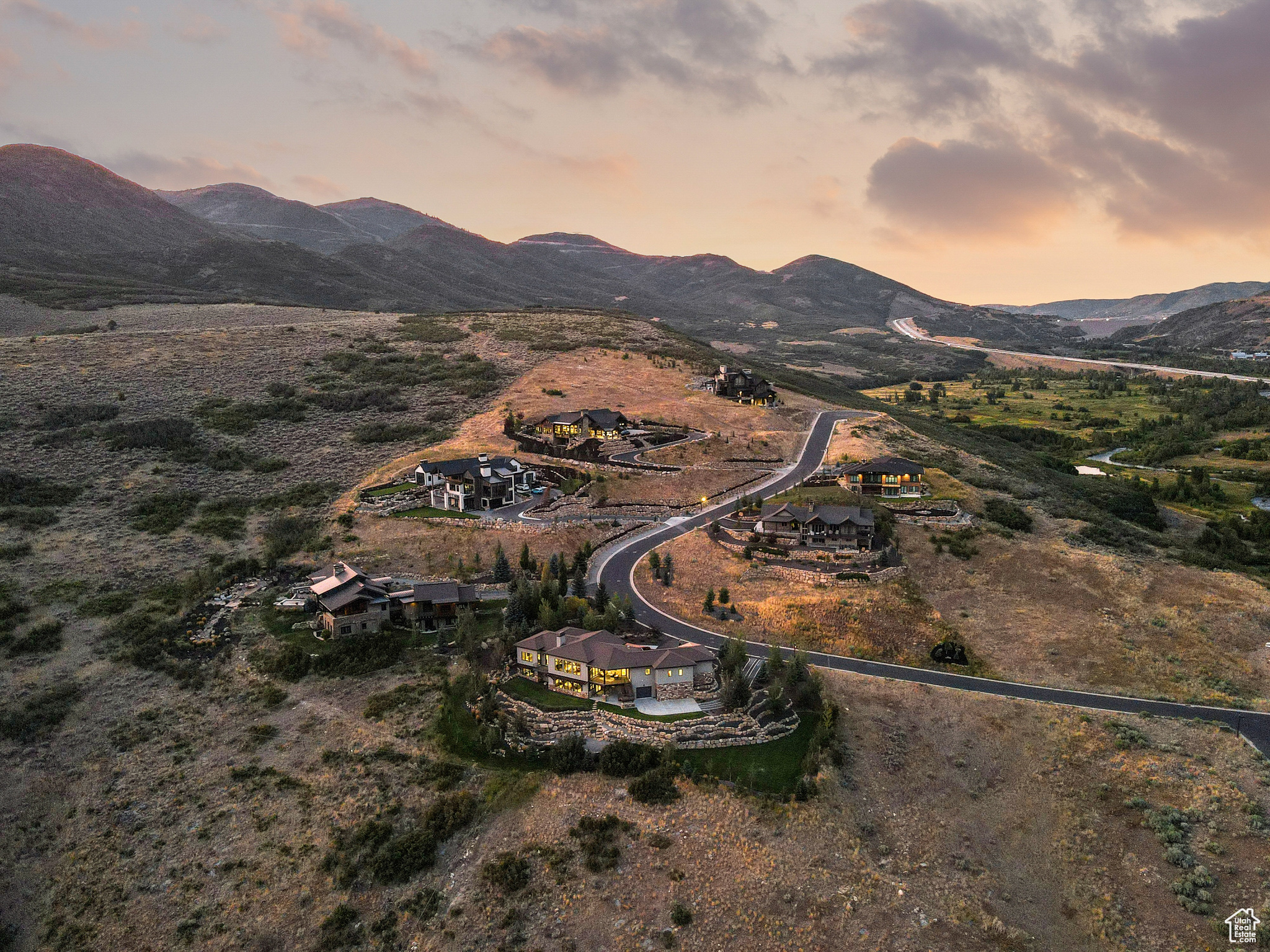 2681 RIVER MEADOWS DR