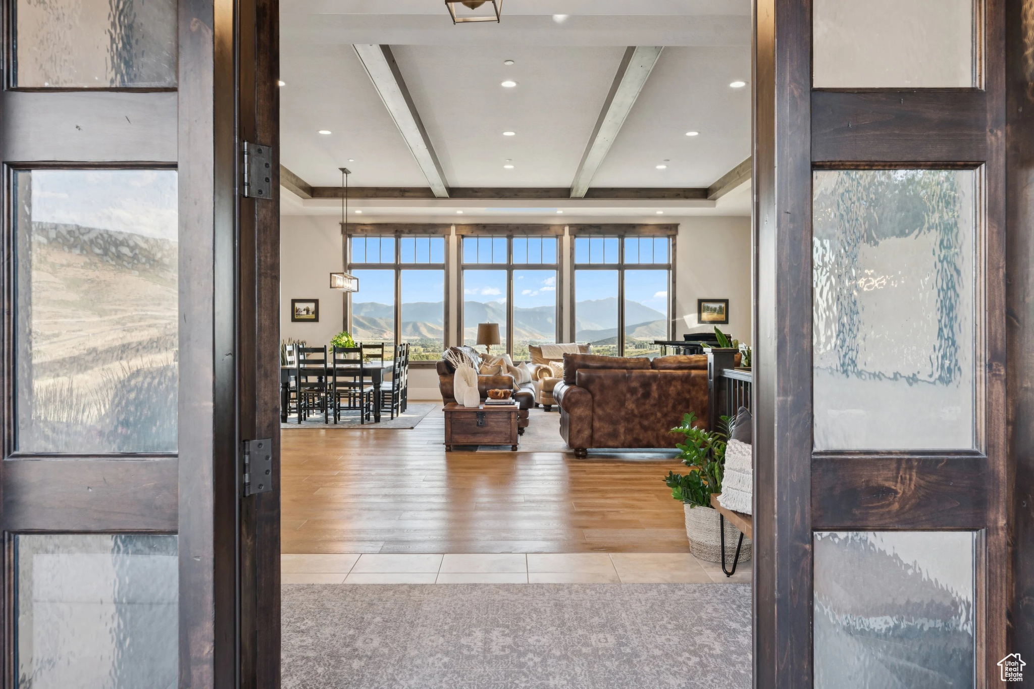 2681 RIVER MEADOWS DR