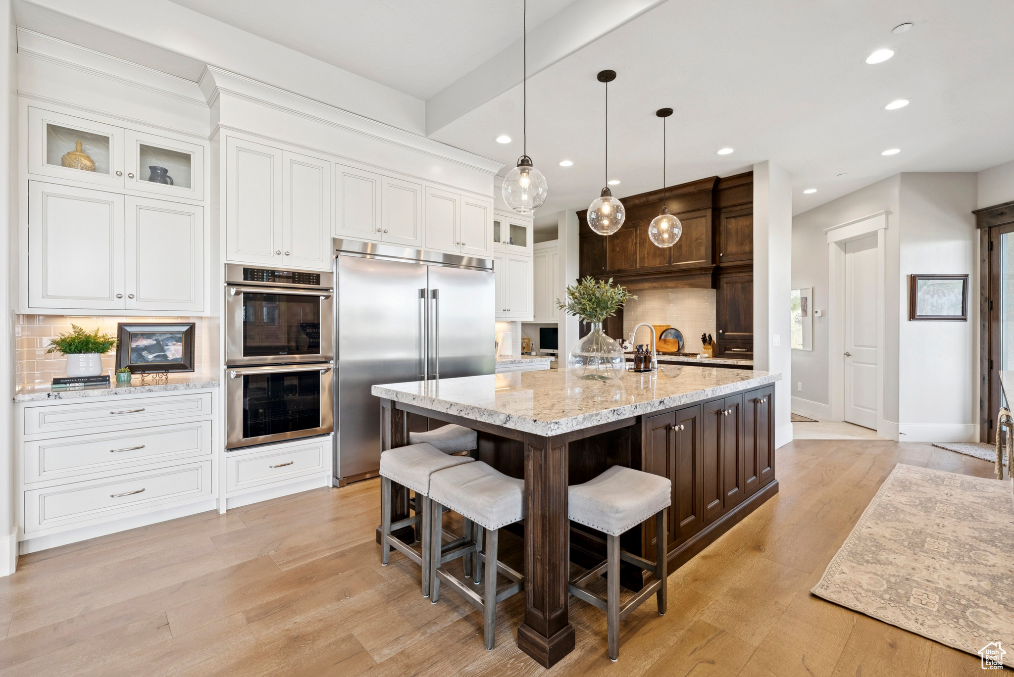 2681 RIVER MEADOWS DR