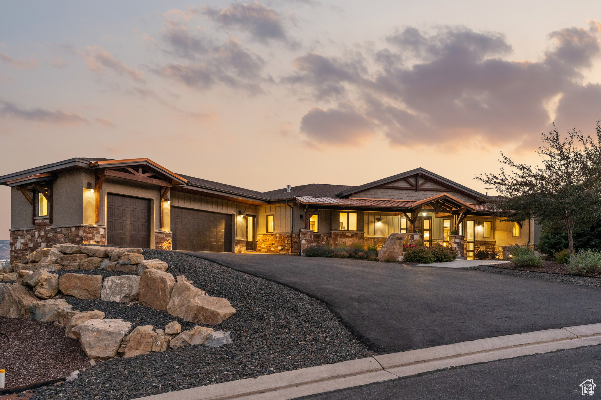 2681 RIVER MEADOWS DR