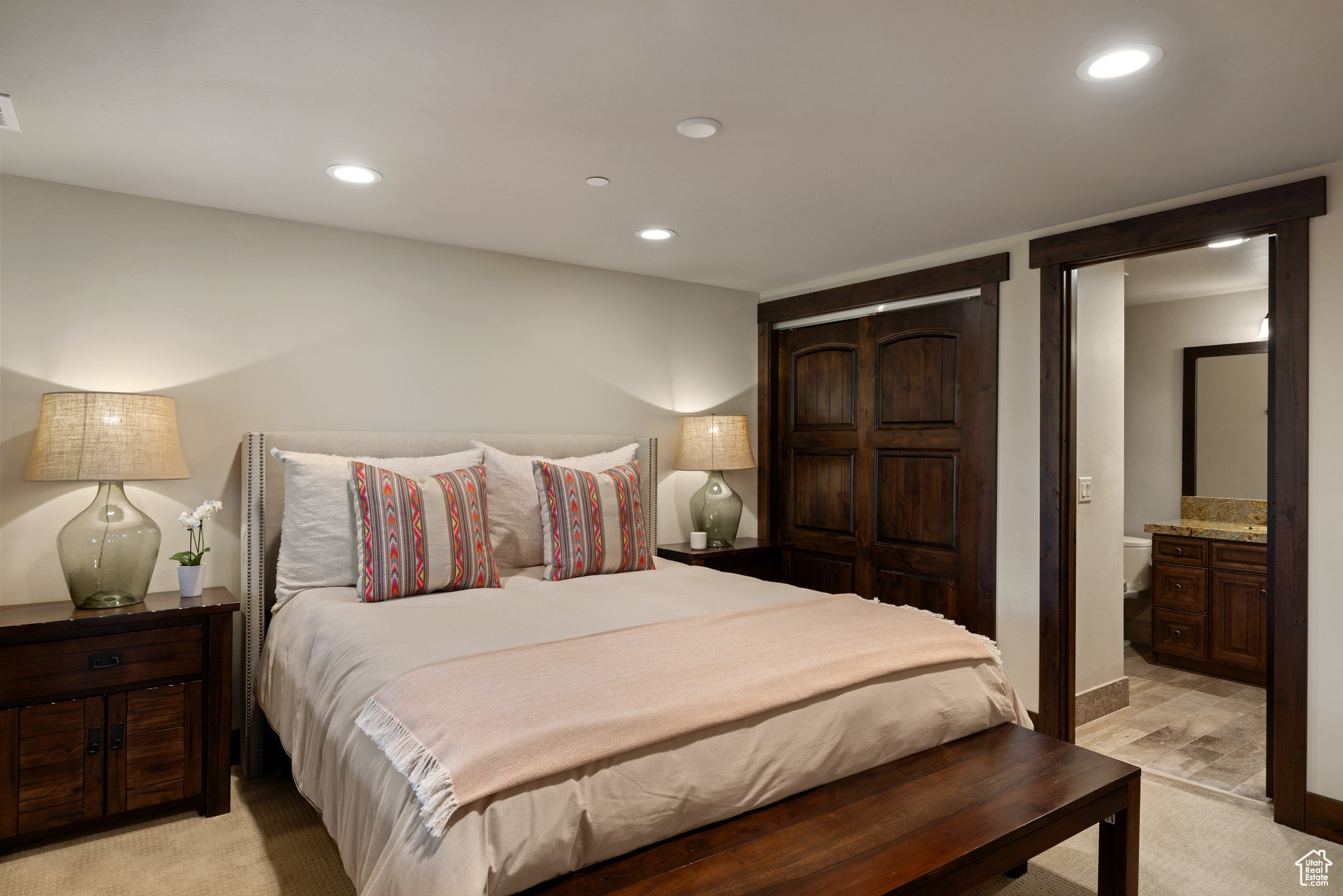 3212 E BROKERN SPEAR TRL