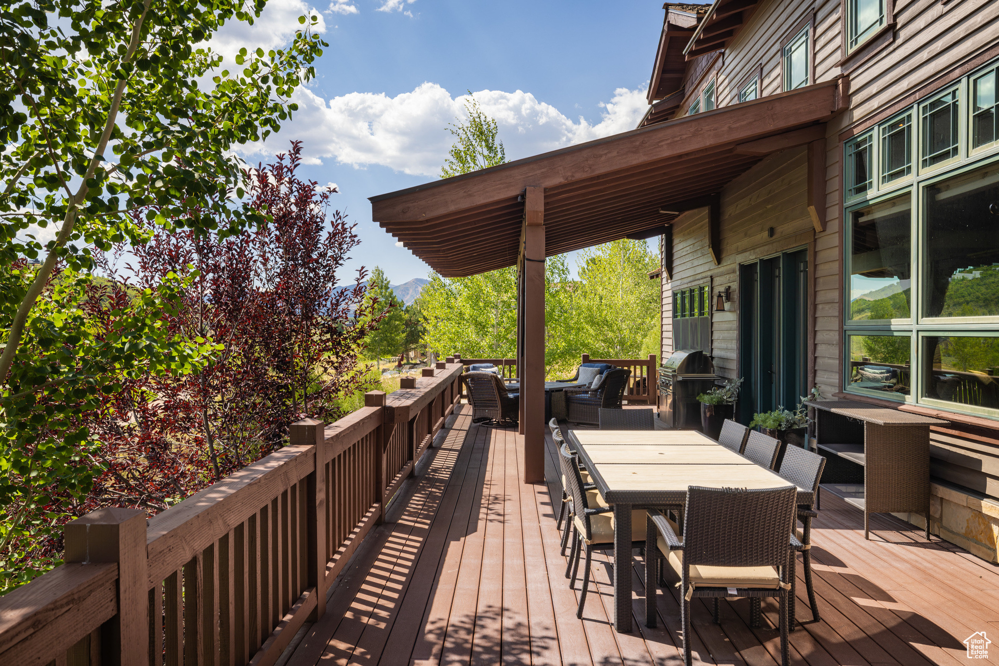 3212 E BROKERN SPEAR TRL