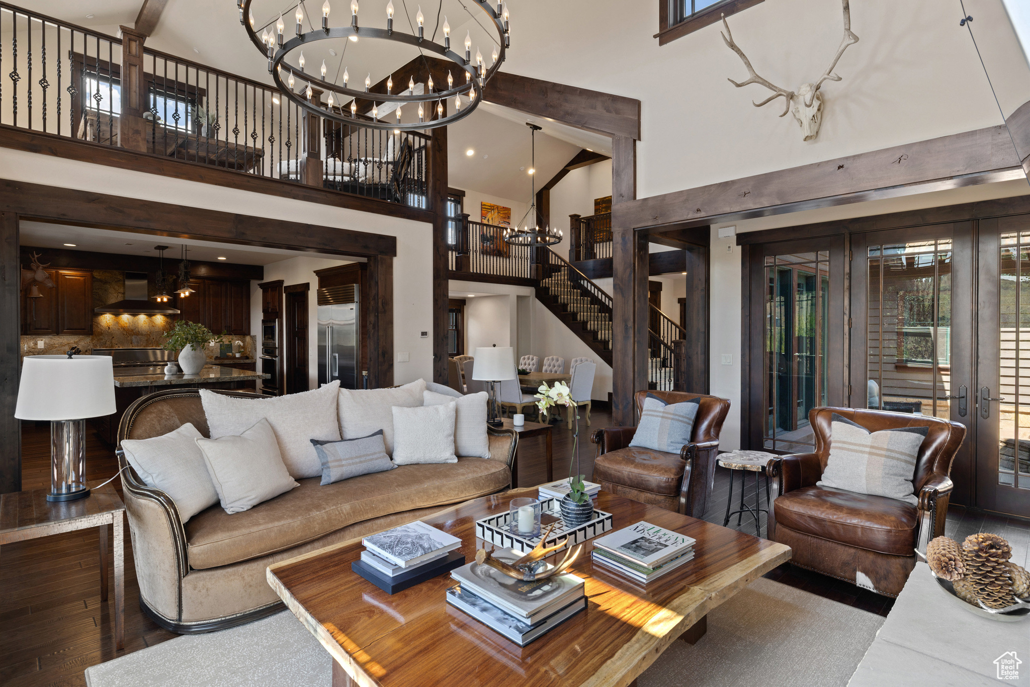 3212 E BROKERN SPEAR TRL