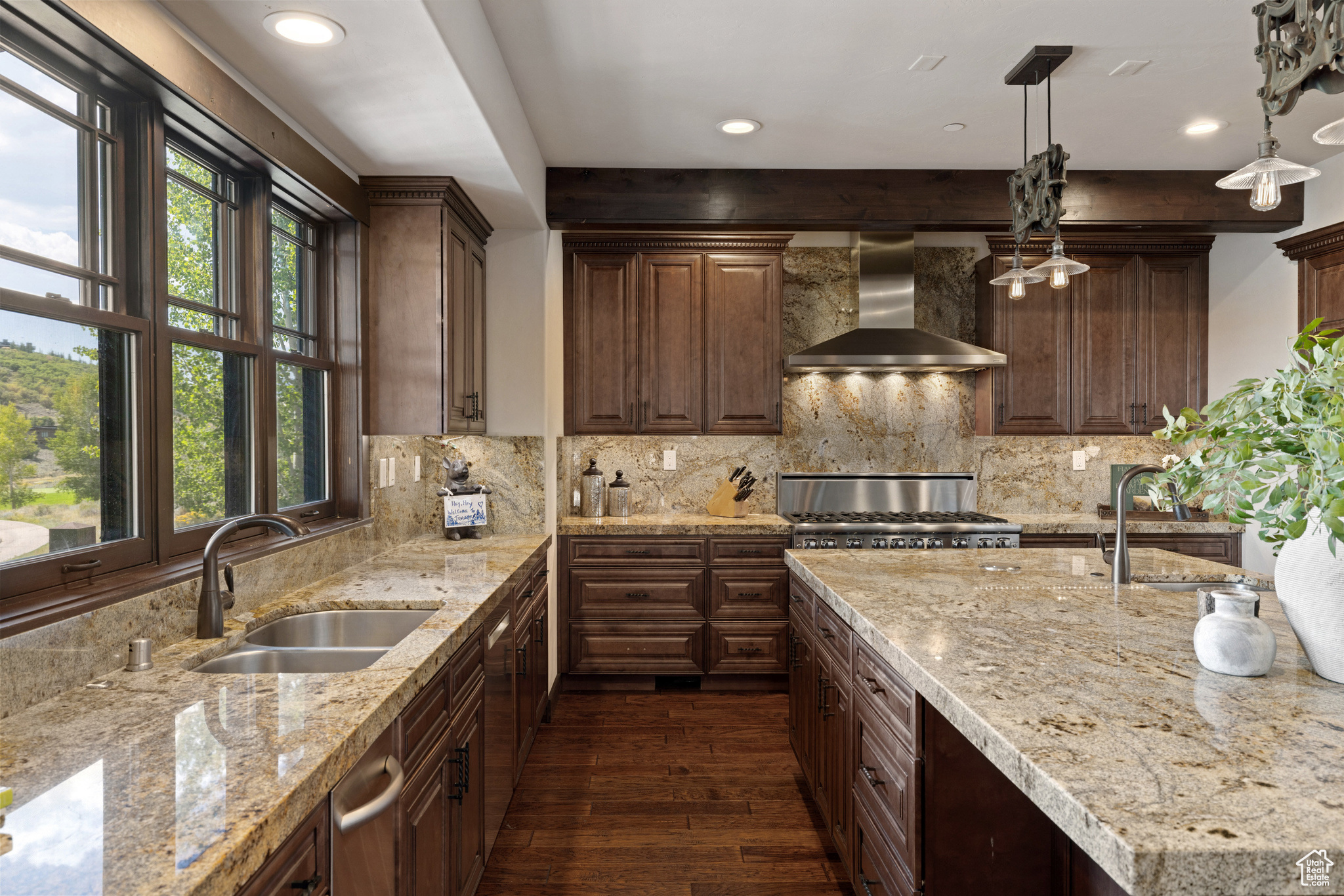 3212 E BROKERN SPEAR TRL