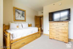 3855 GRAND SUMMIT DR #702 Q3