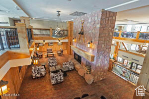 3855 GRAND SUMMIT DR #702 Q3