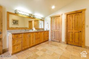 3855 GRAND SUMMIT DR #702 Q3