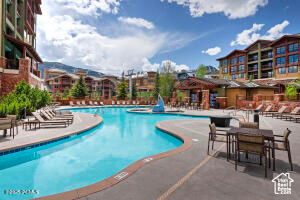 3855 GRAND SUMMIT DR #702 Q3