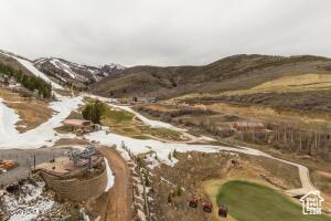 3855 GRAND SUMMIT DR #702 Q3