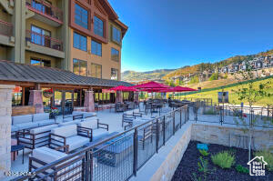 3855 GRAND SUMMIT DR #702 Q3