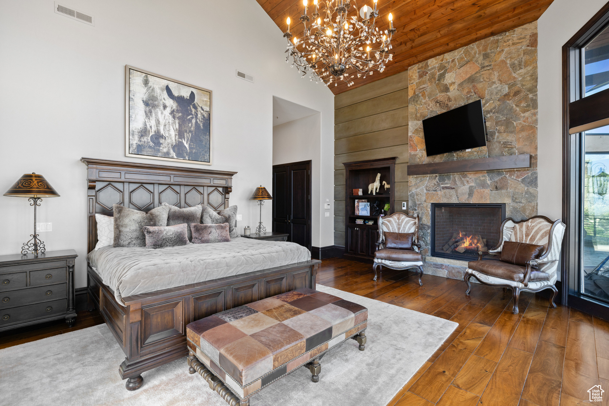 9985 SUMMIT VIEW DR