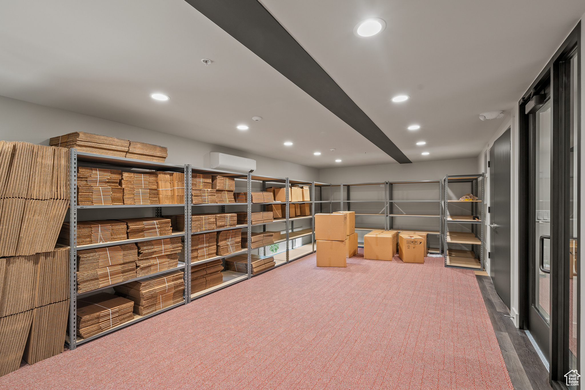 4554 N FORESTDALE DR