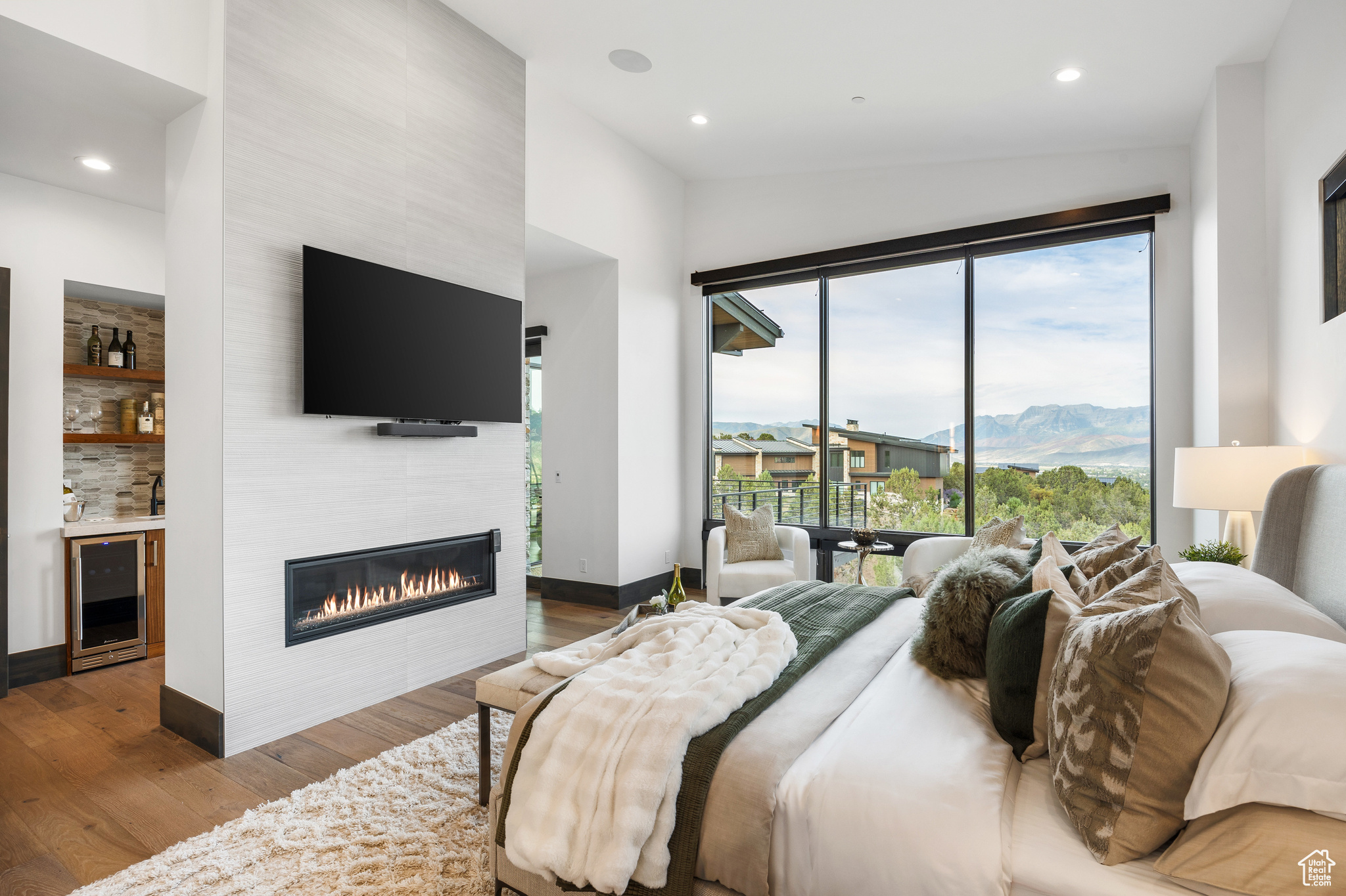 2446 E FLAT TOP MOUNTAIN DR #JH10