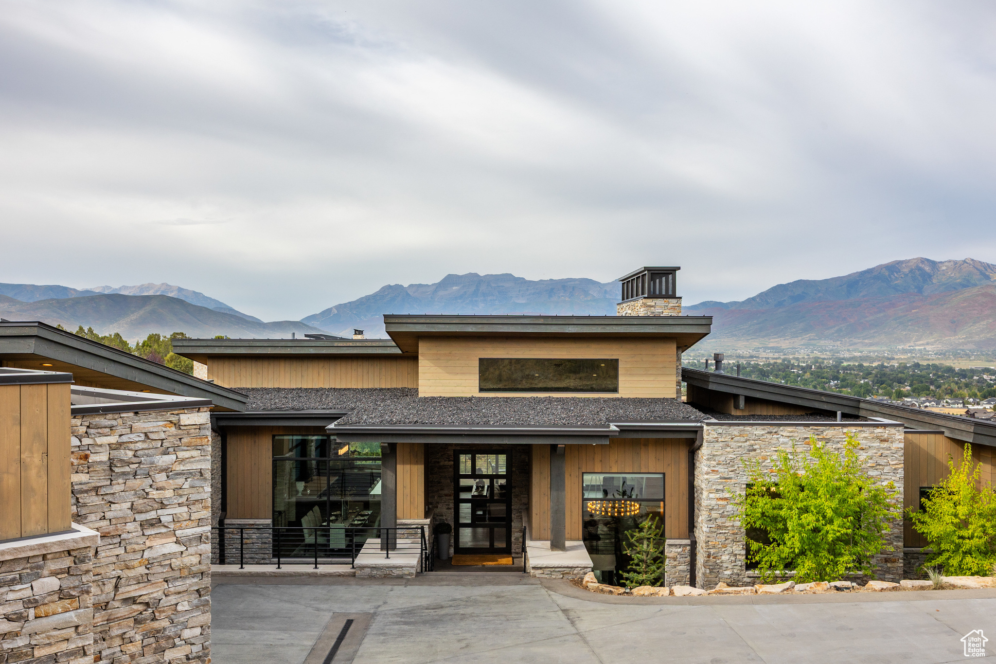 2446 E FLAT TOP MOUNTAIN DR #JH10