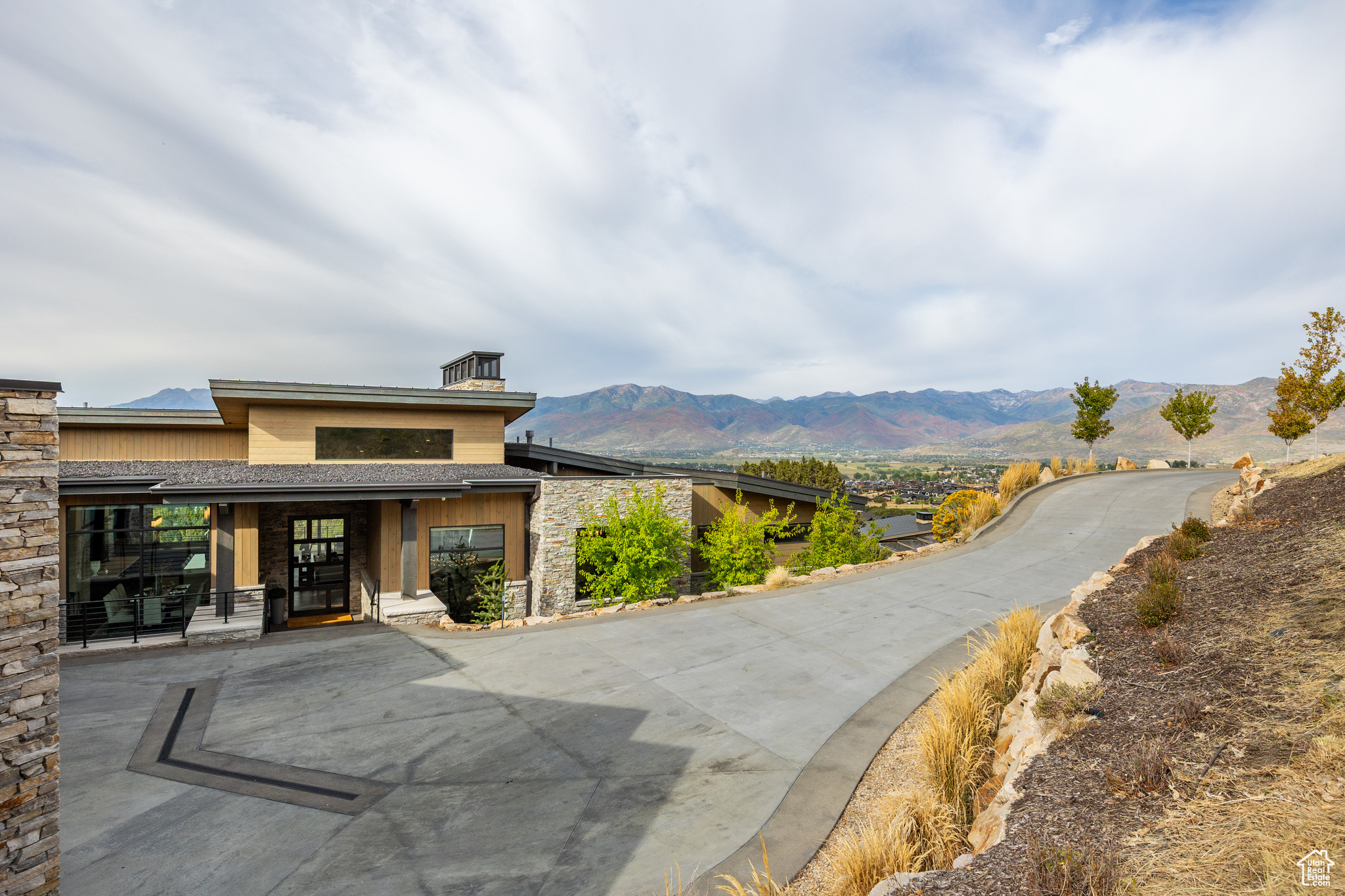 2446 E FLAT TOP MOUNTAIN DR #JH10