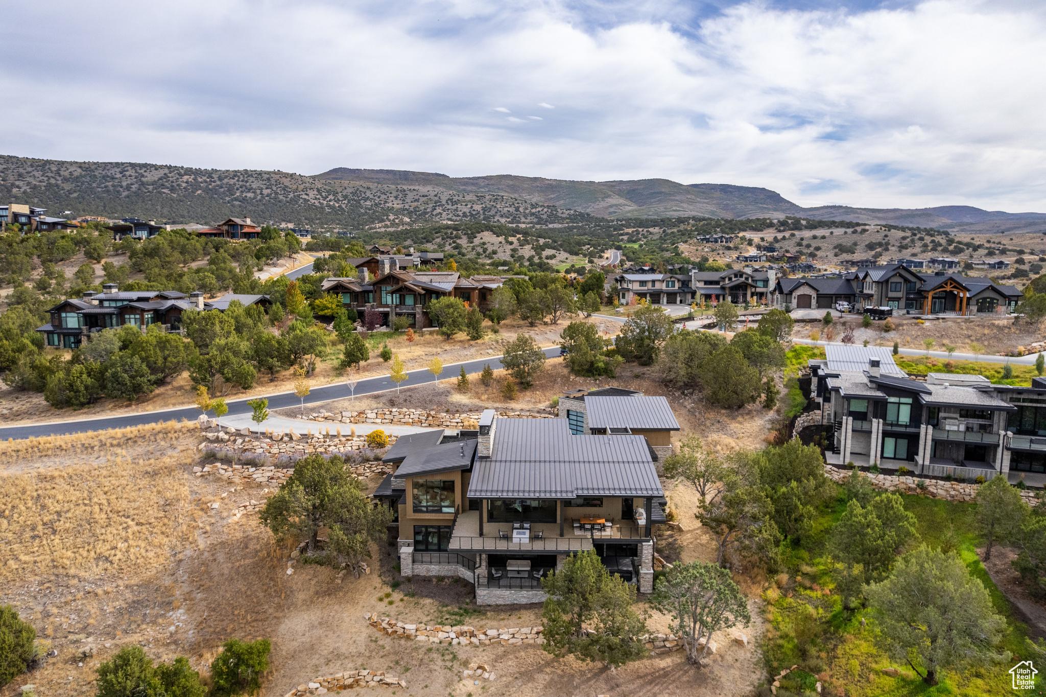 2446 E FLAT TOP MOUNTAIN DR #JH10