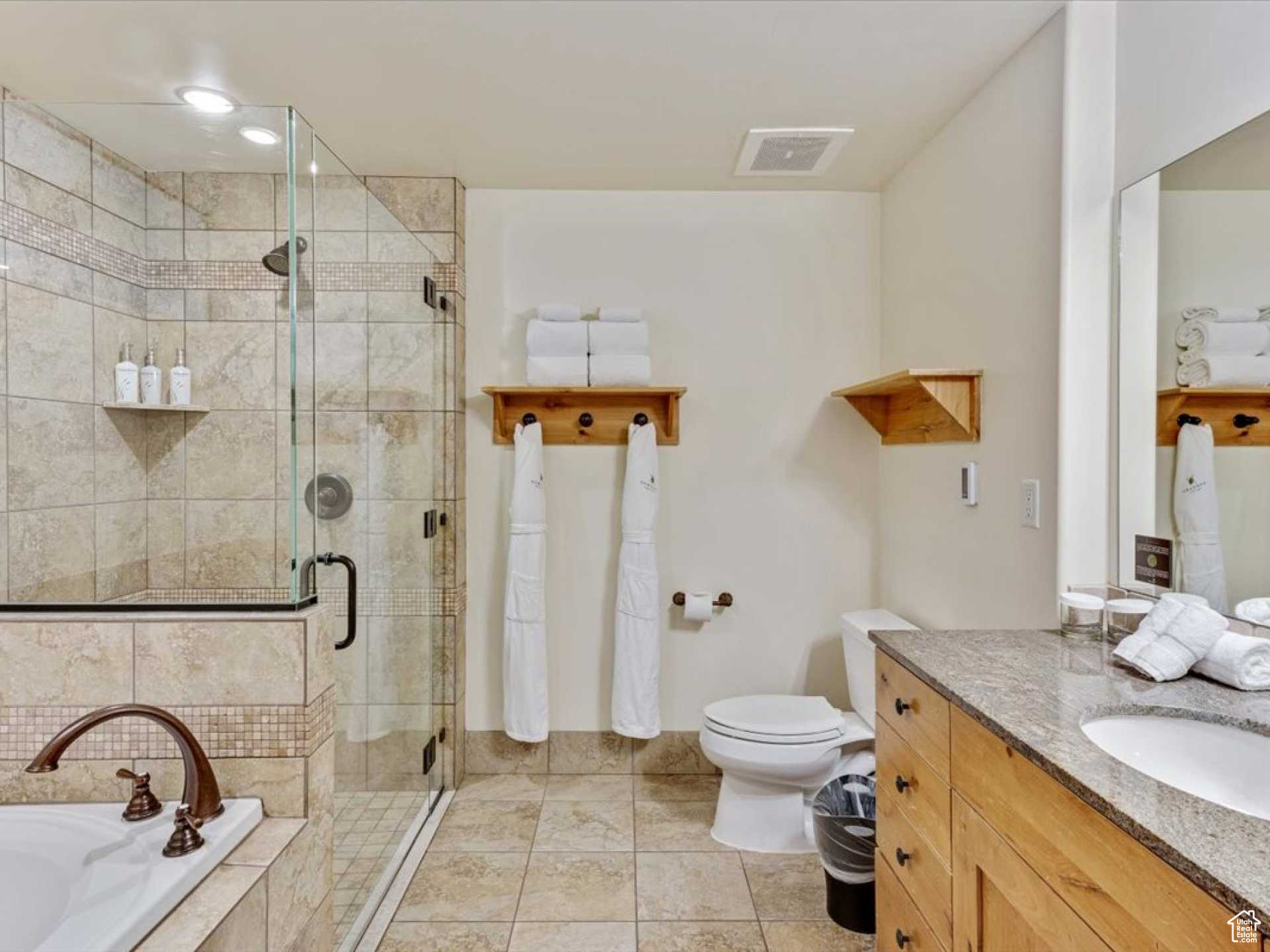 1456 NEWPARK BLVD #417