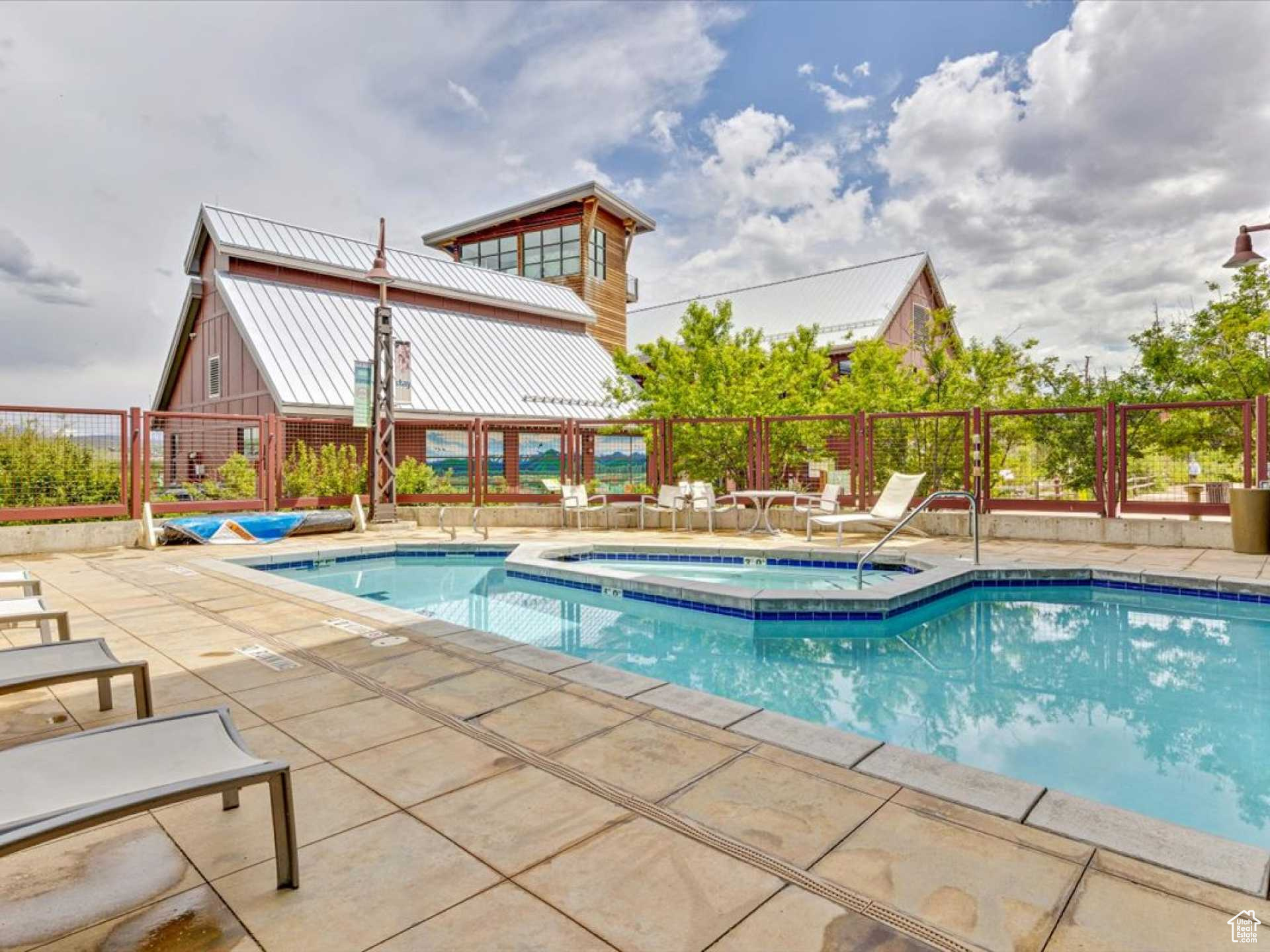 1456 NEWPARK BLVD #417