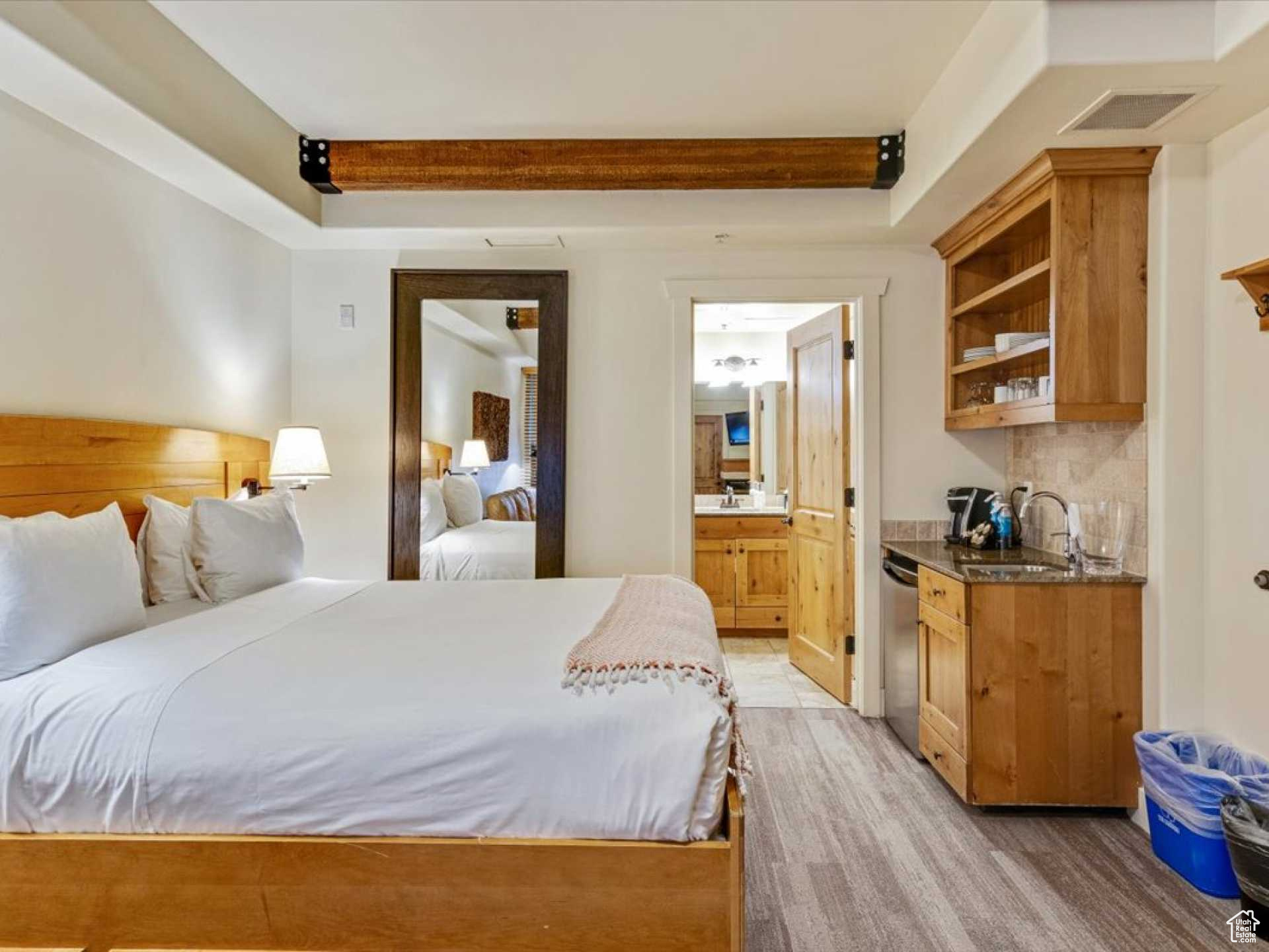 1456 NEWPARK BLVD #417