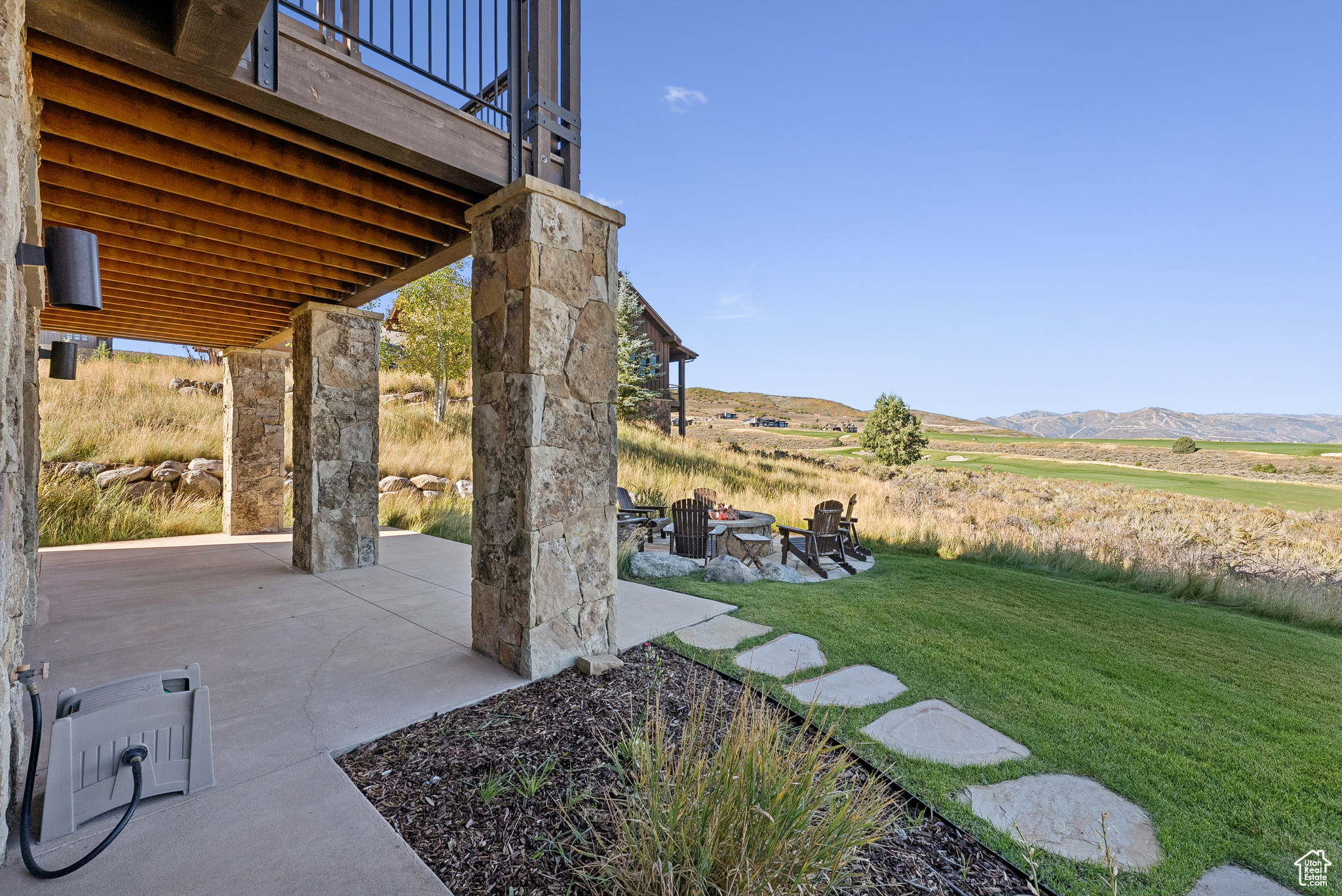6573 E BROKEN STICK CT