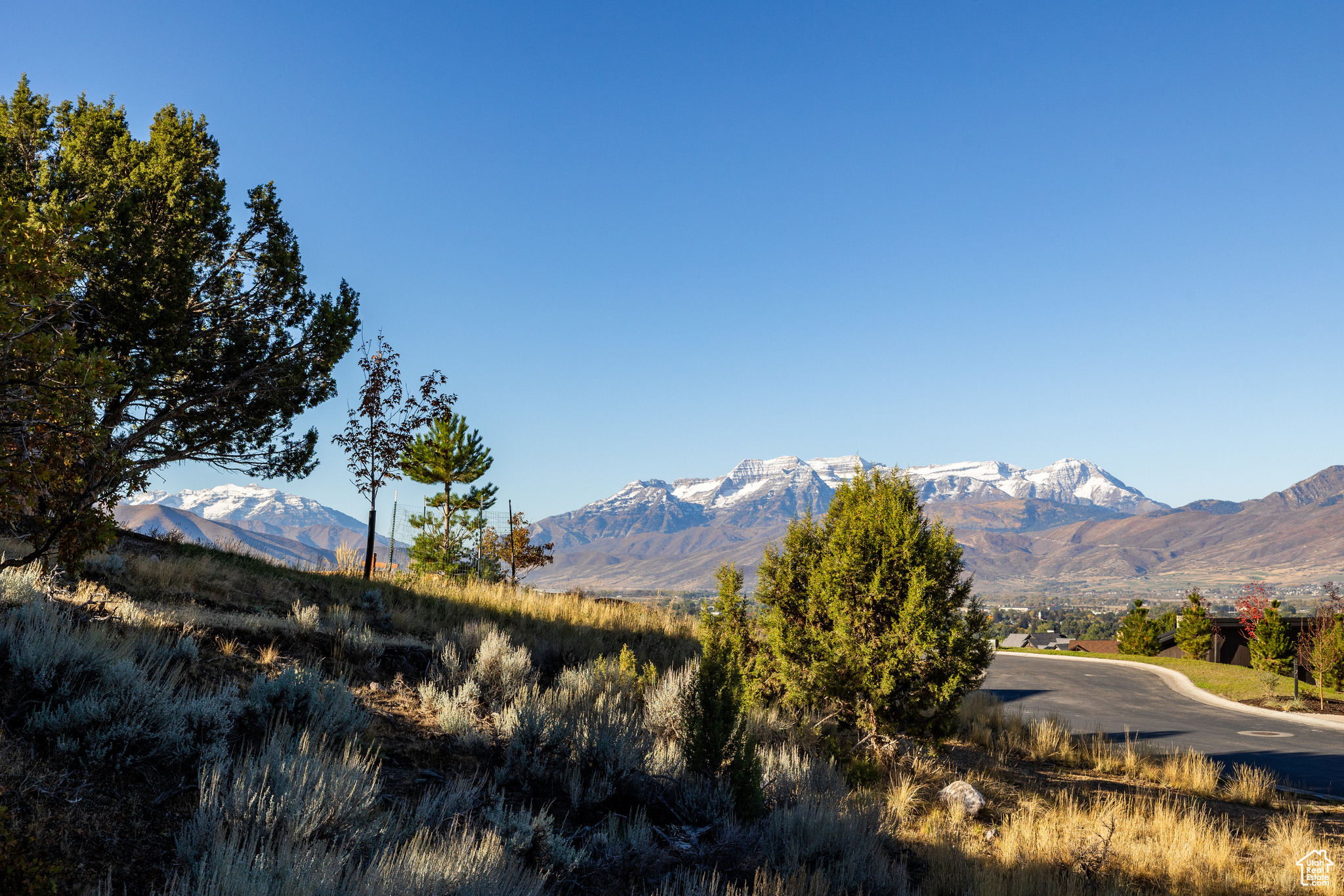 2157 E NOTCH MT CIR Unit: 352