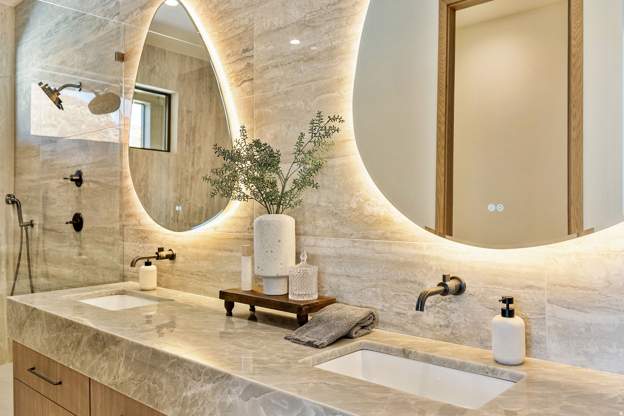 3972 E HARRIS WAY #112