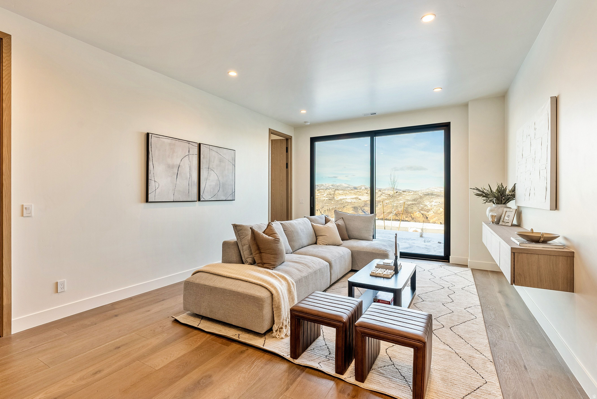 3972 E HARRIS WAY #112