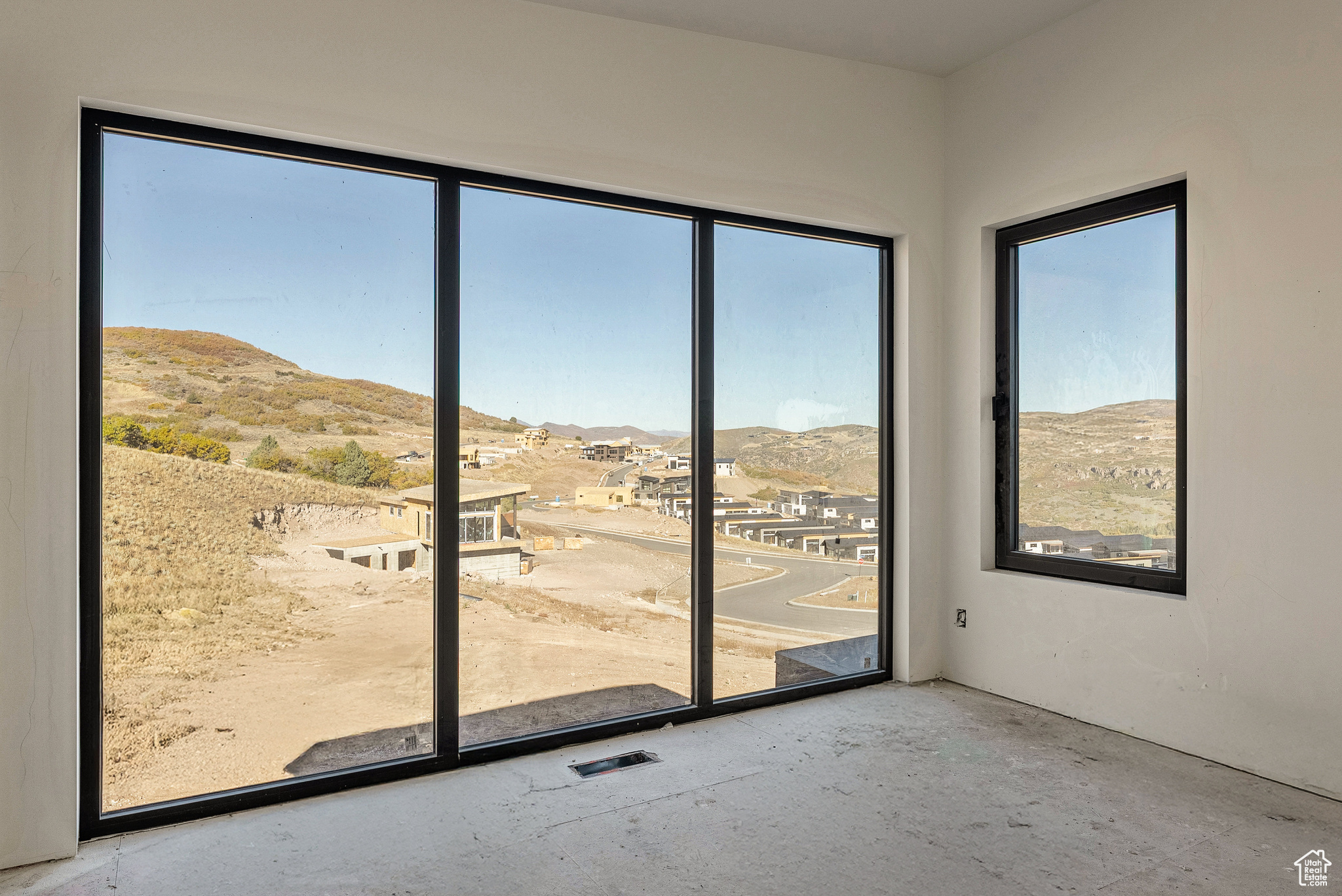 3972 E HARRIS WAY #112