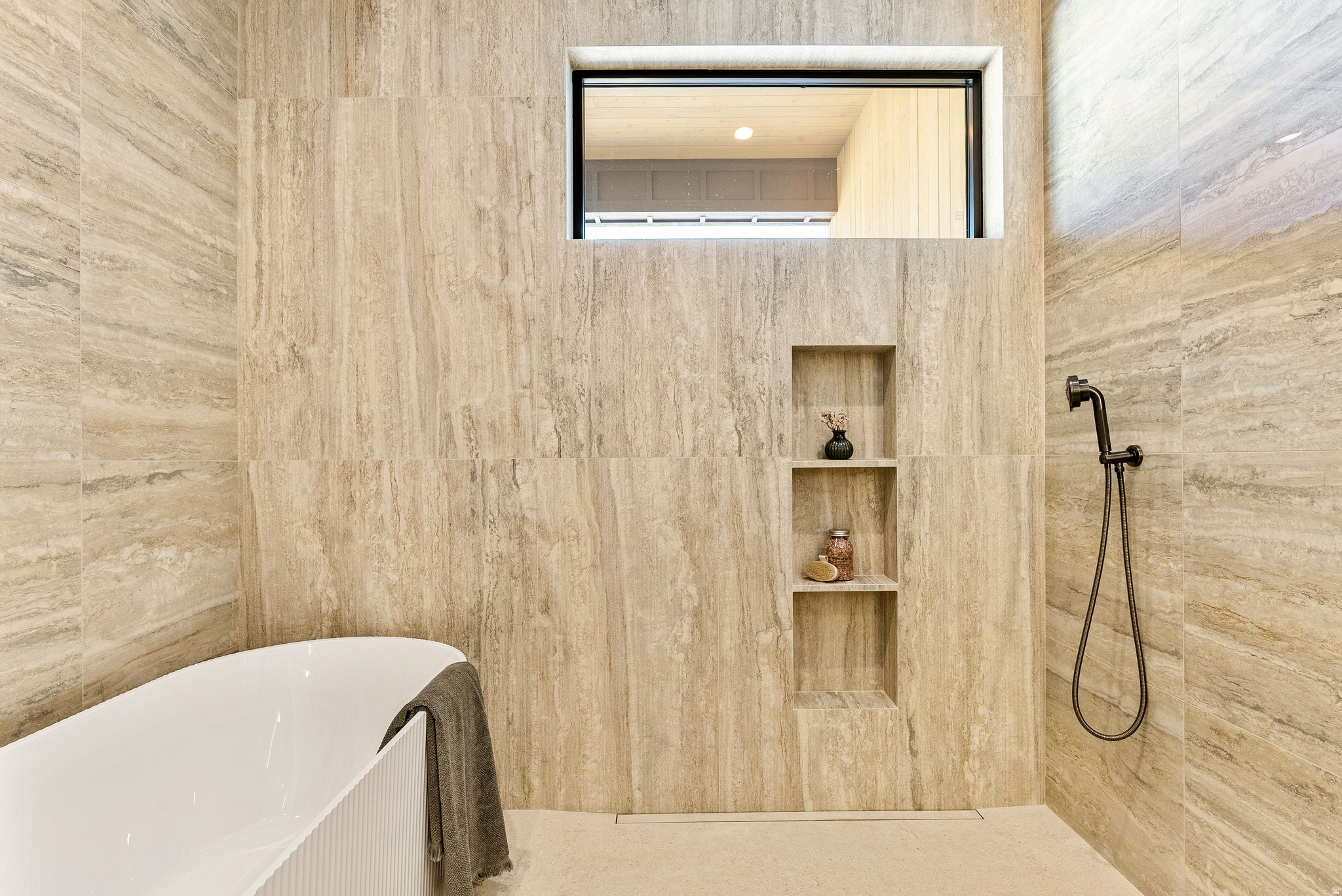 3972 E HARRIS WAY #112