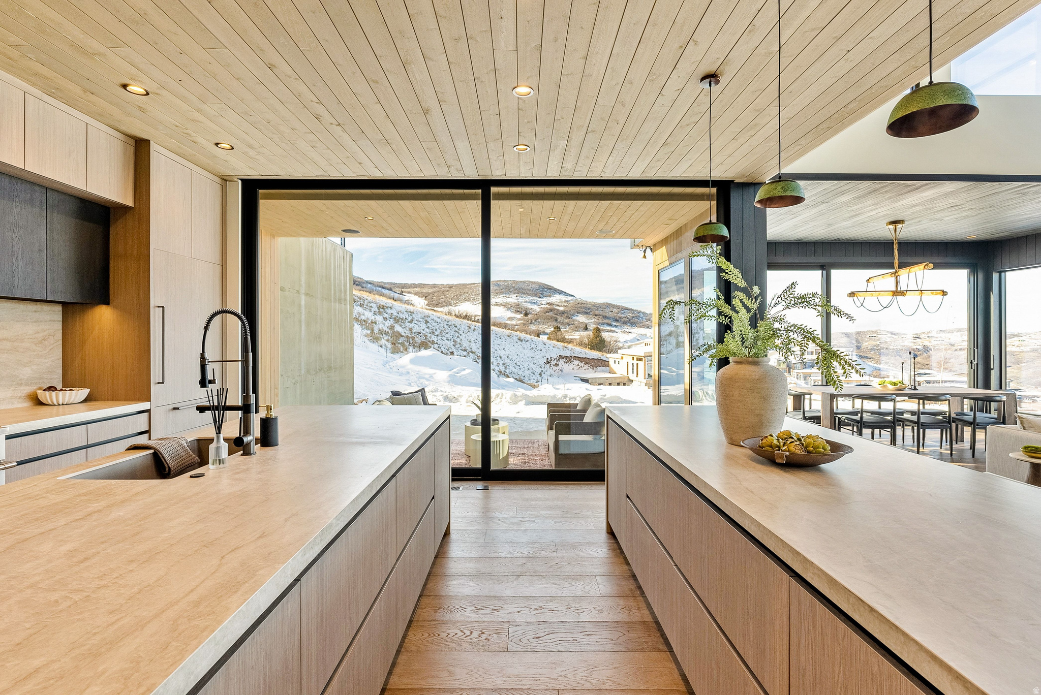 3972 E HARRIS WAY #112