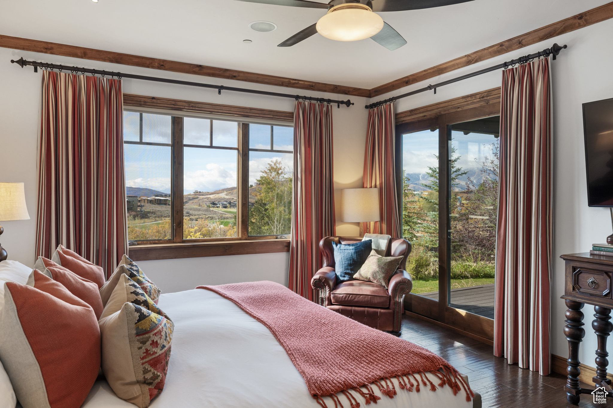 9835 N TUHAYE PARK DR