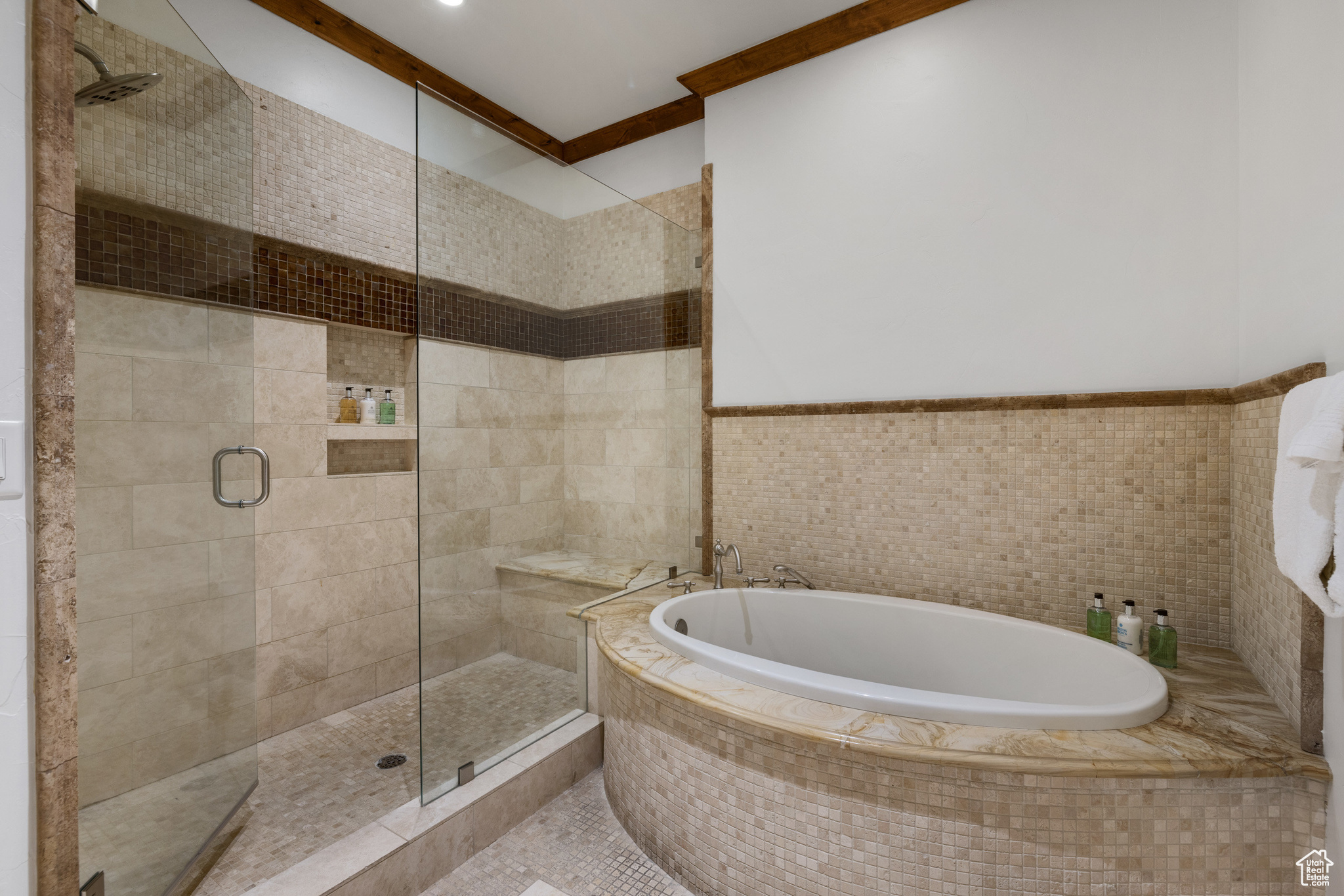 9835 N TUHAYE PARK DR