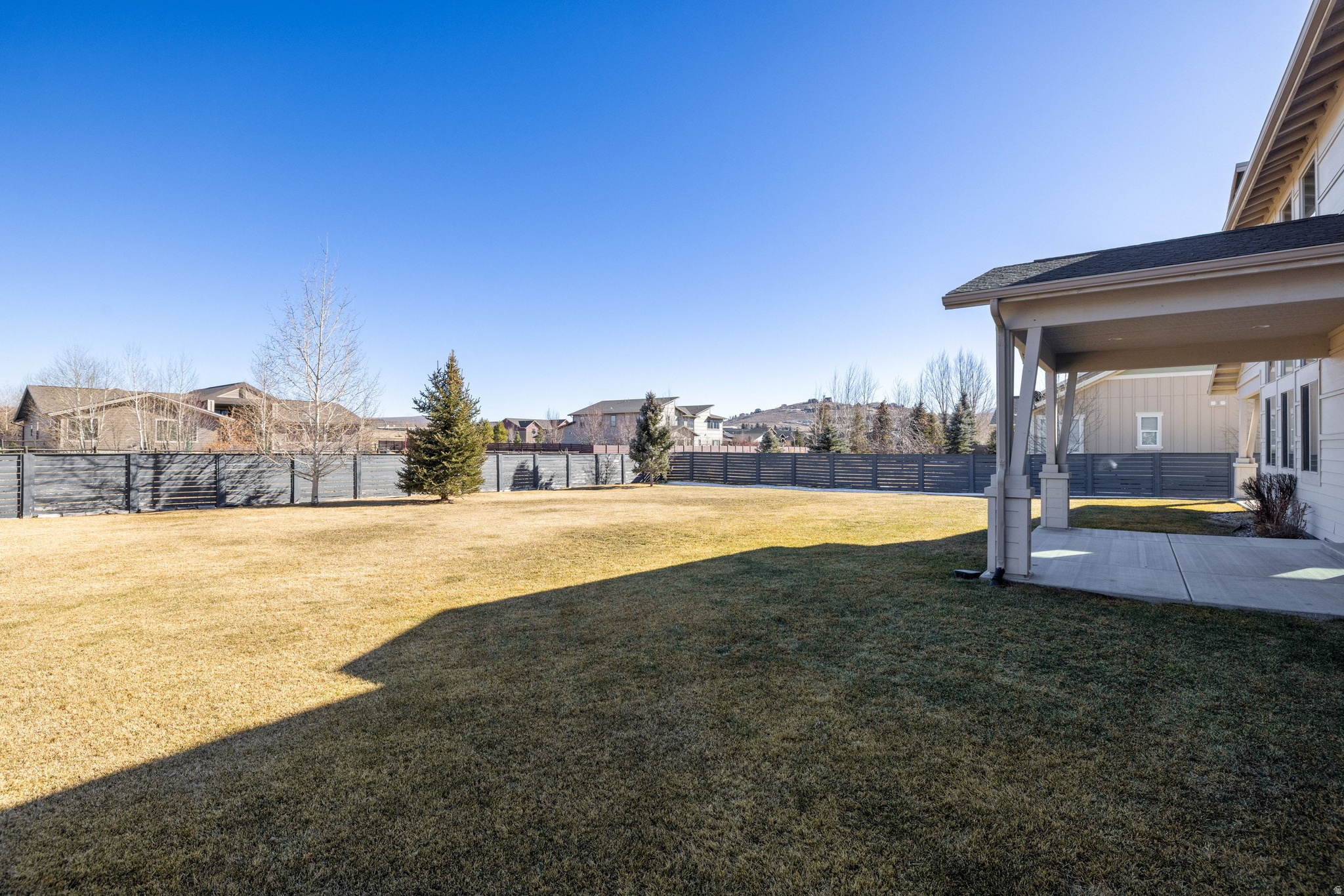 7080 N GREENFIELD DR #17