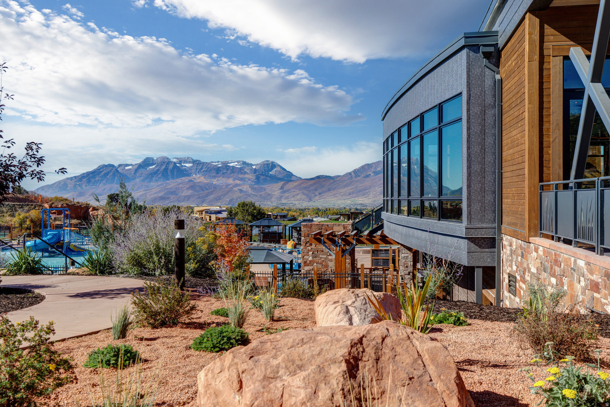 129 N CLUB CABINS WAY Unit: CC-28