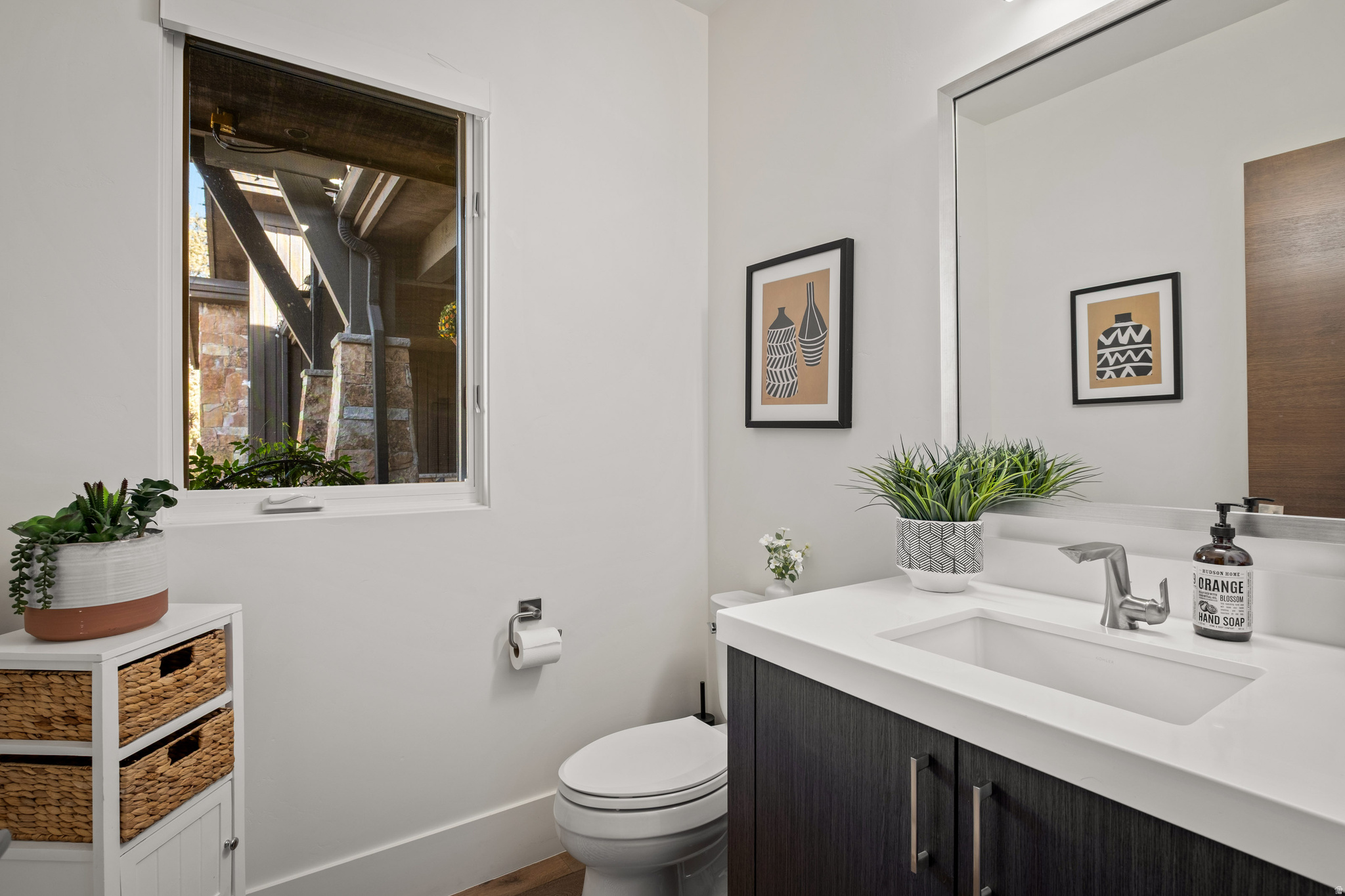 686 N RED MOUNTAIN CT #226