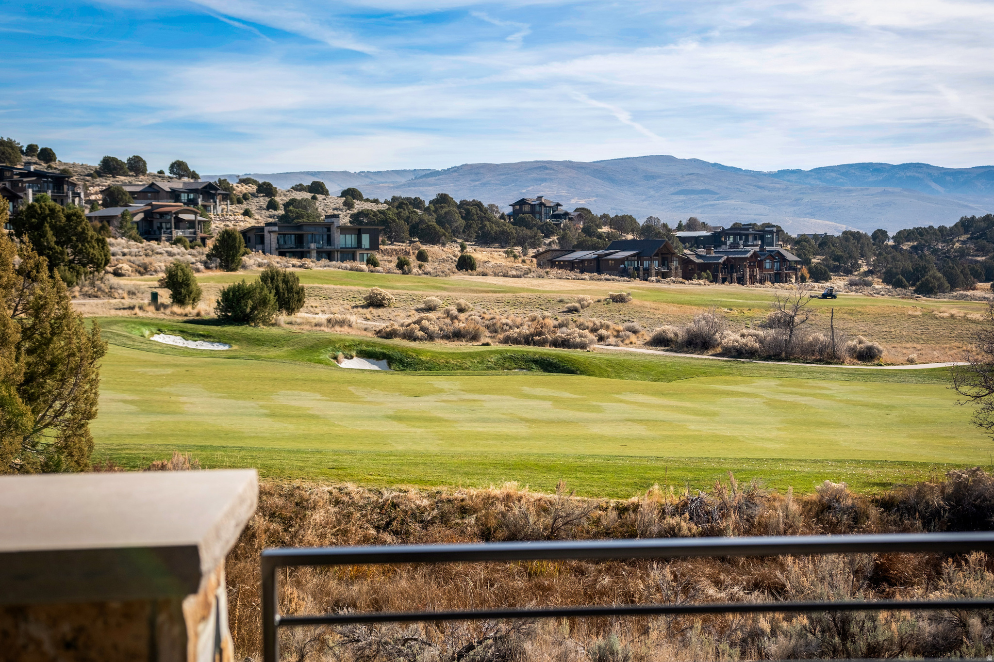 686 N RED MOUNTAIN CT #226