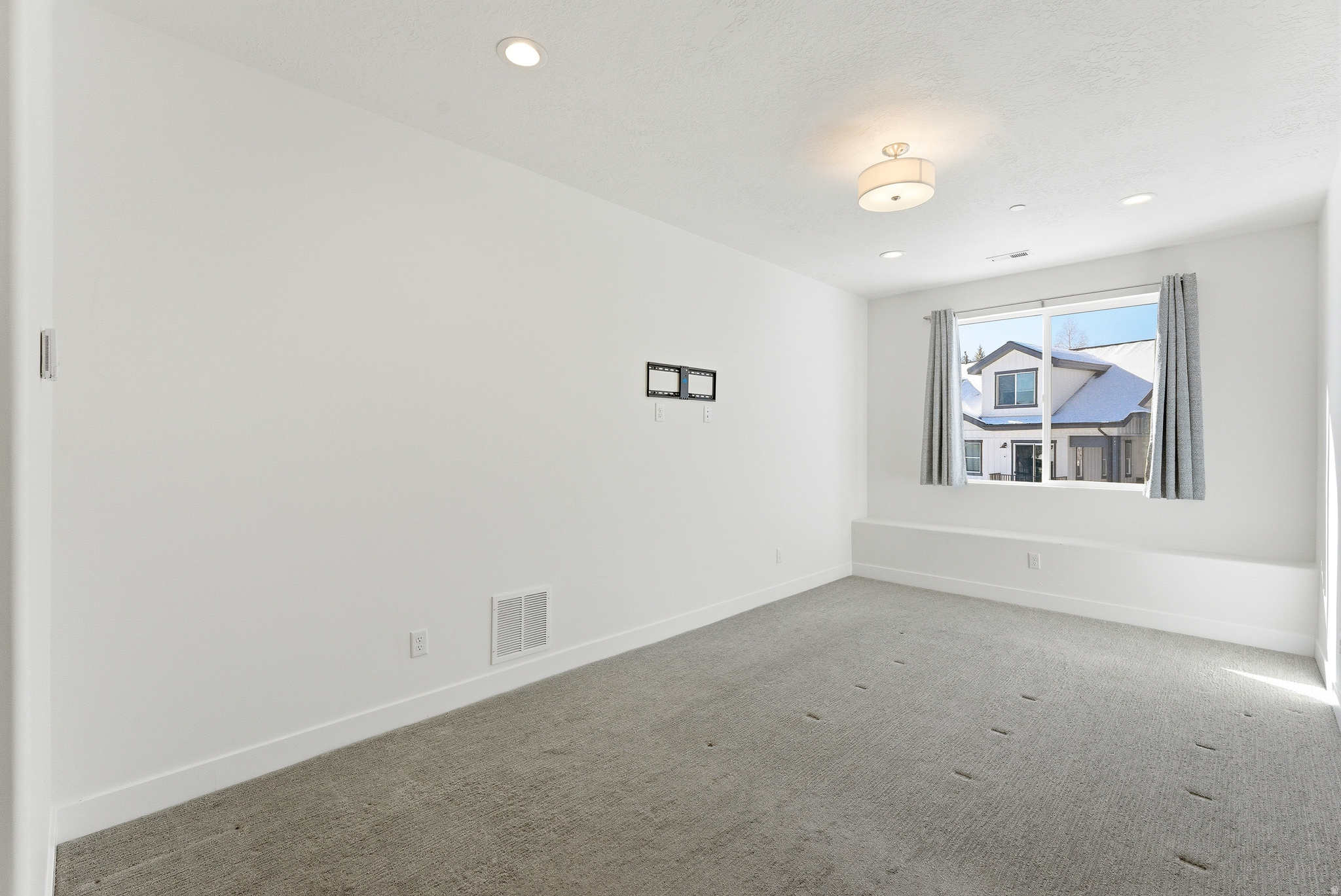 3342 SANTA FE RD
